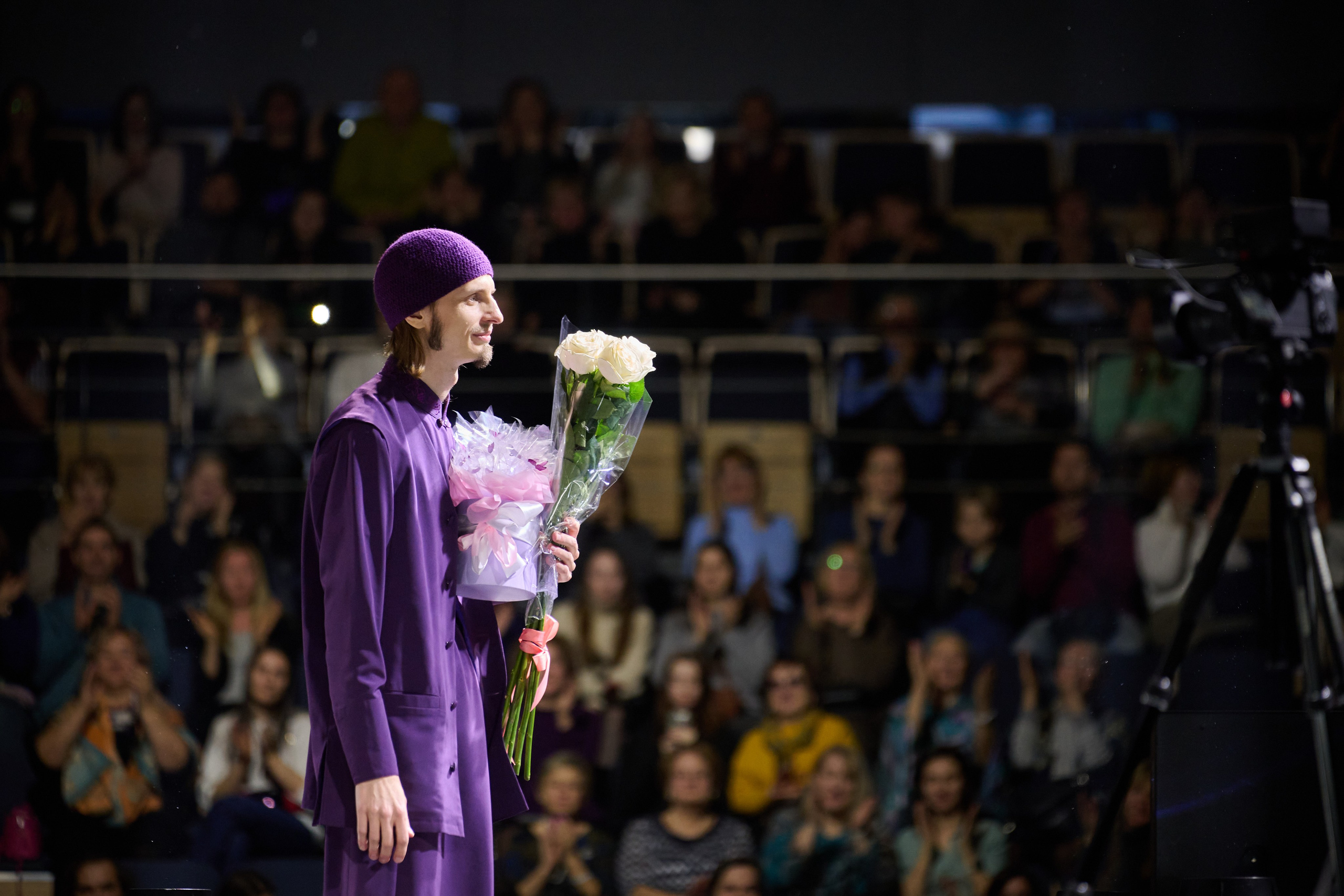 Фортепианный концерт монаха Авеля в Лахта-холл. Профессиональная репортажная фотосъёмка мероприятий в Санкт-Петербурге