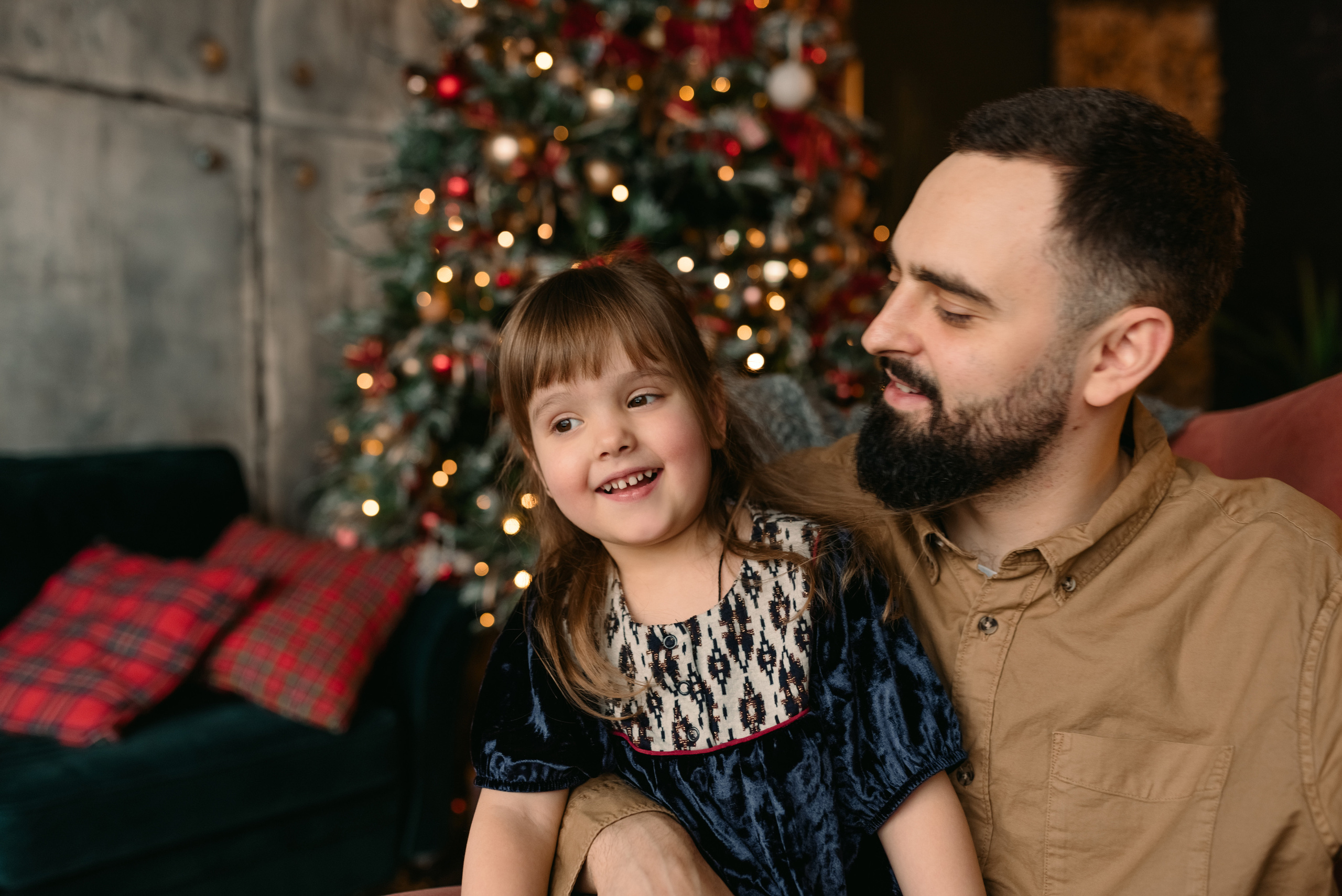 Семейная фотосессия в студии. Фотограф Юлия Кондратьева