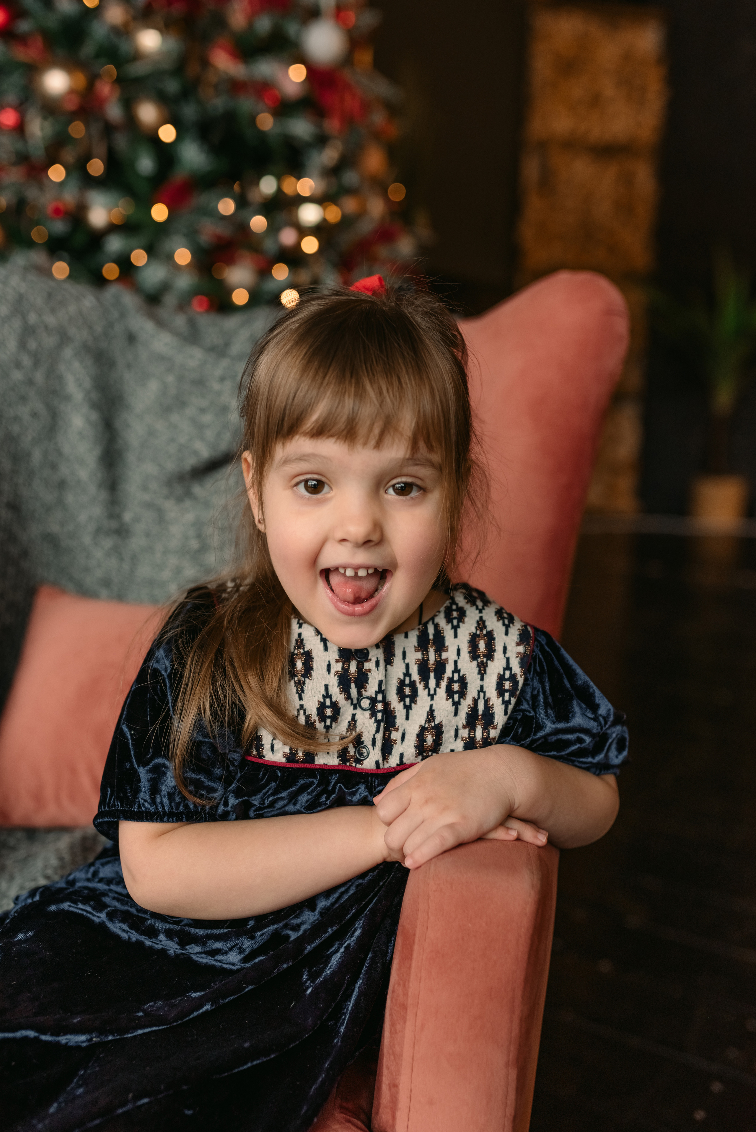 Семейная фотосессия в студии. Фотограф Юлия Кондратьева