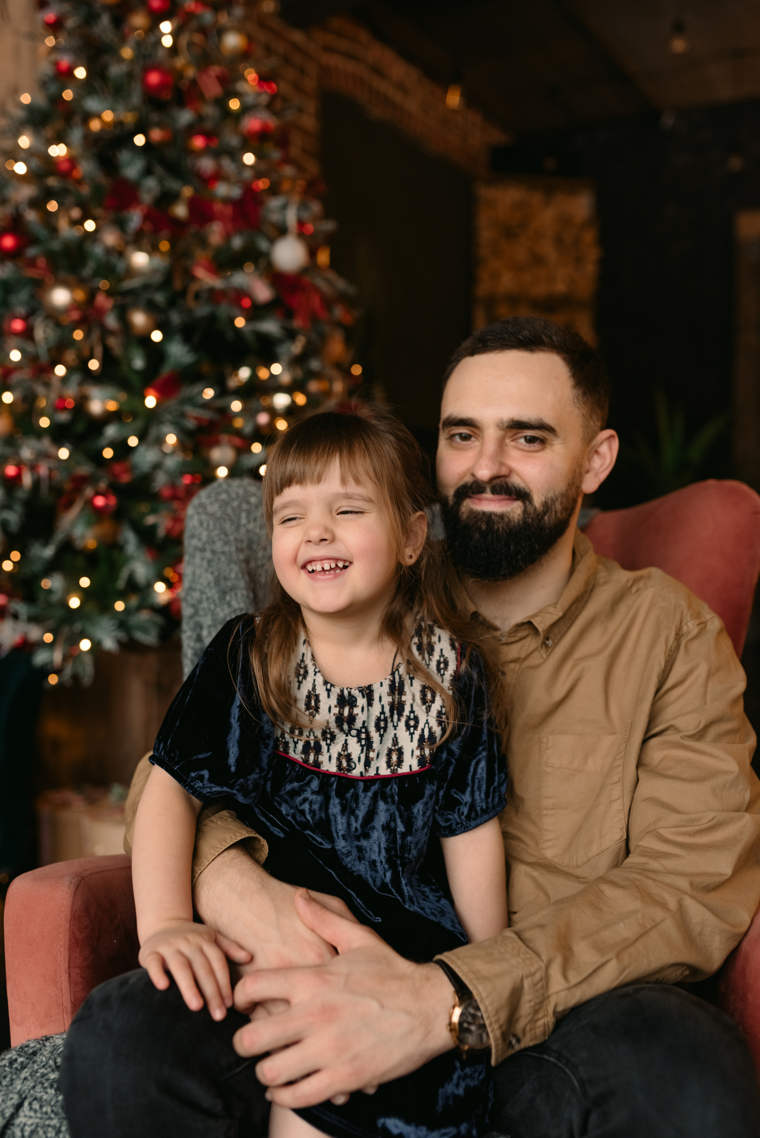 Семейная фотосессия в студии. Фотограф Юлия Кондратьева