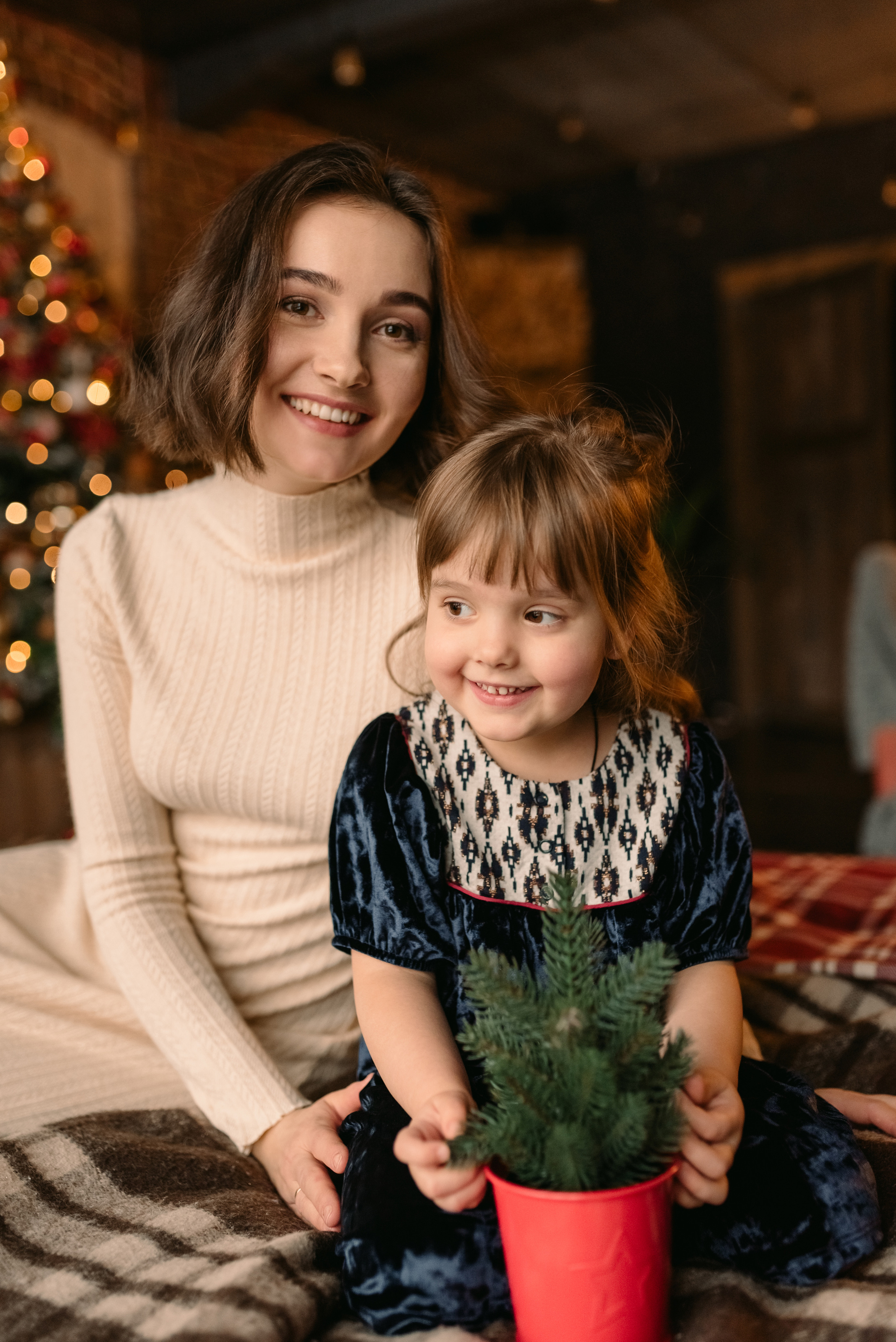 Семейная фотосессия в студии. Фотограф Юлия Кондратьева