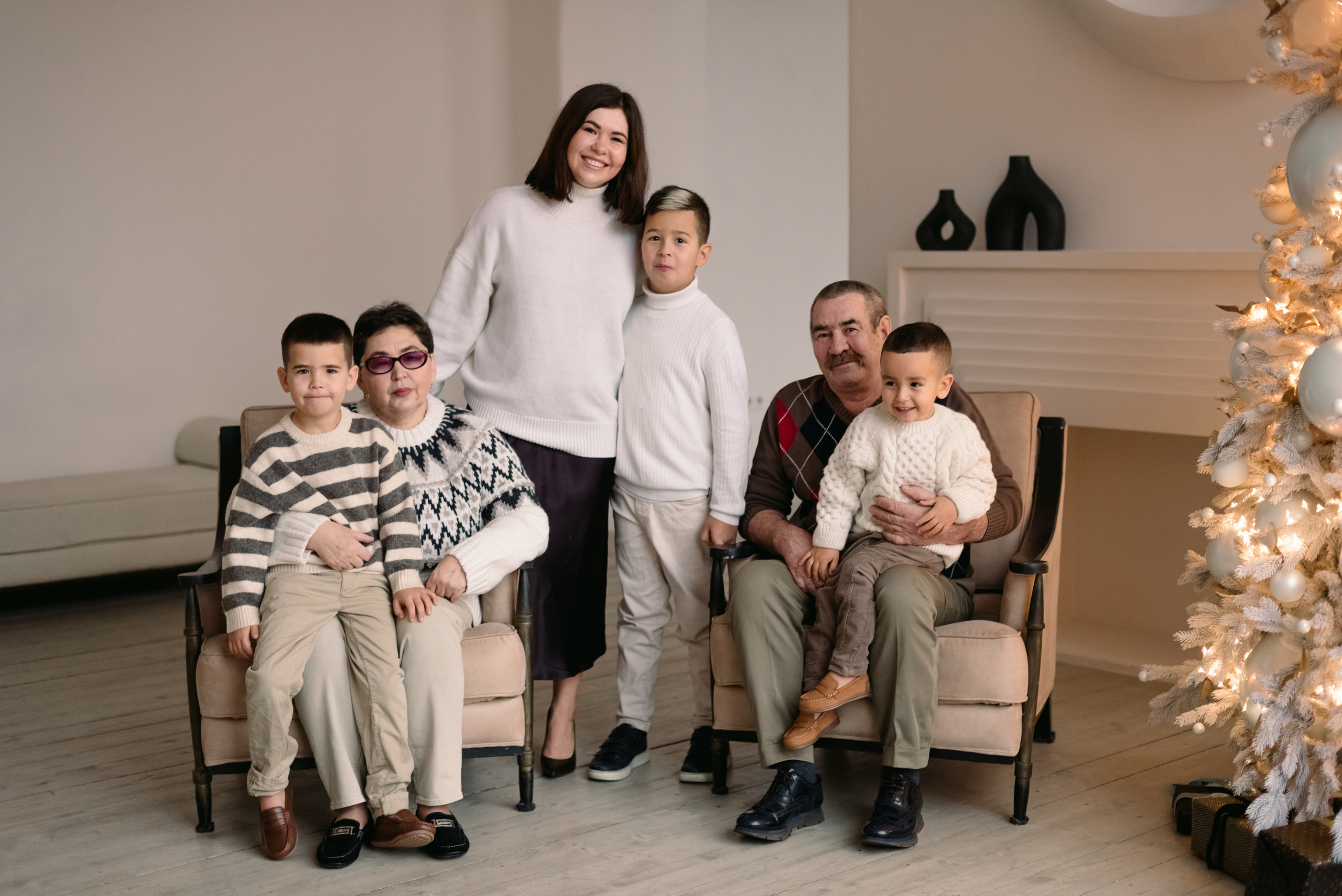 Фотосессия большой семьи. Фотограф Юлия Кондратьева