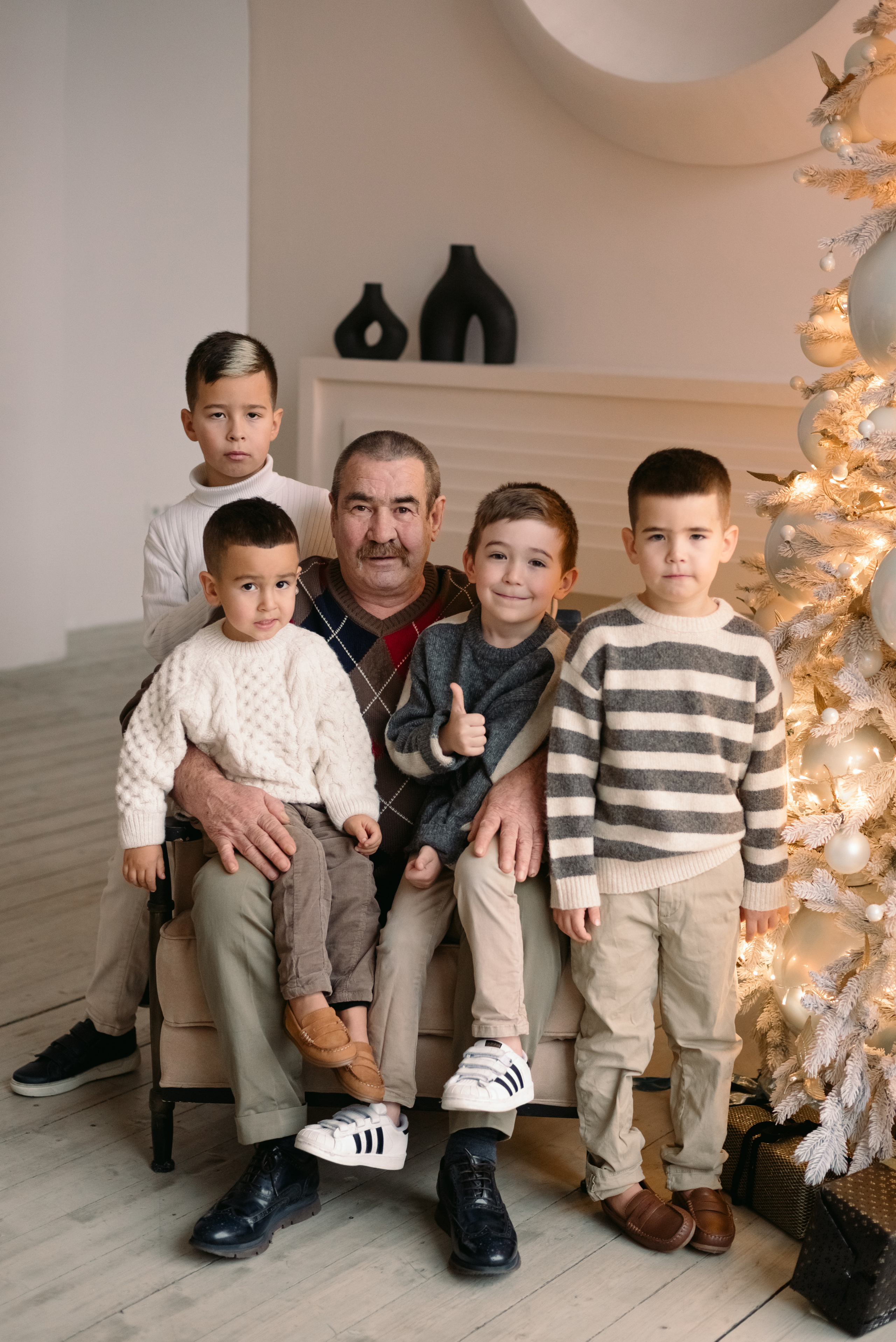 Фотосессия большой семьи. Фотограф Юлия Кондратьева