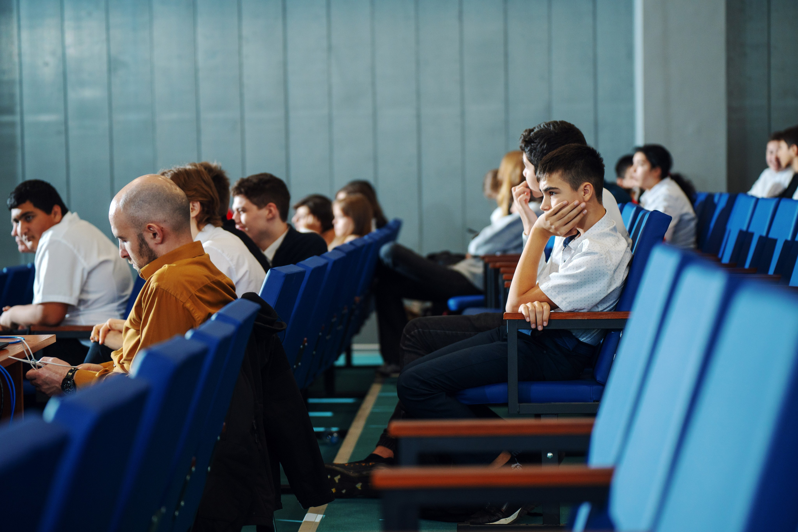 Лекция по киберспорту в школе № 2, п. Энем