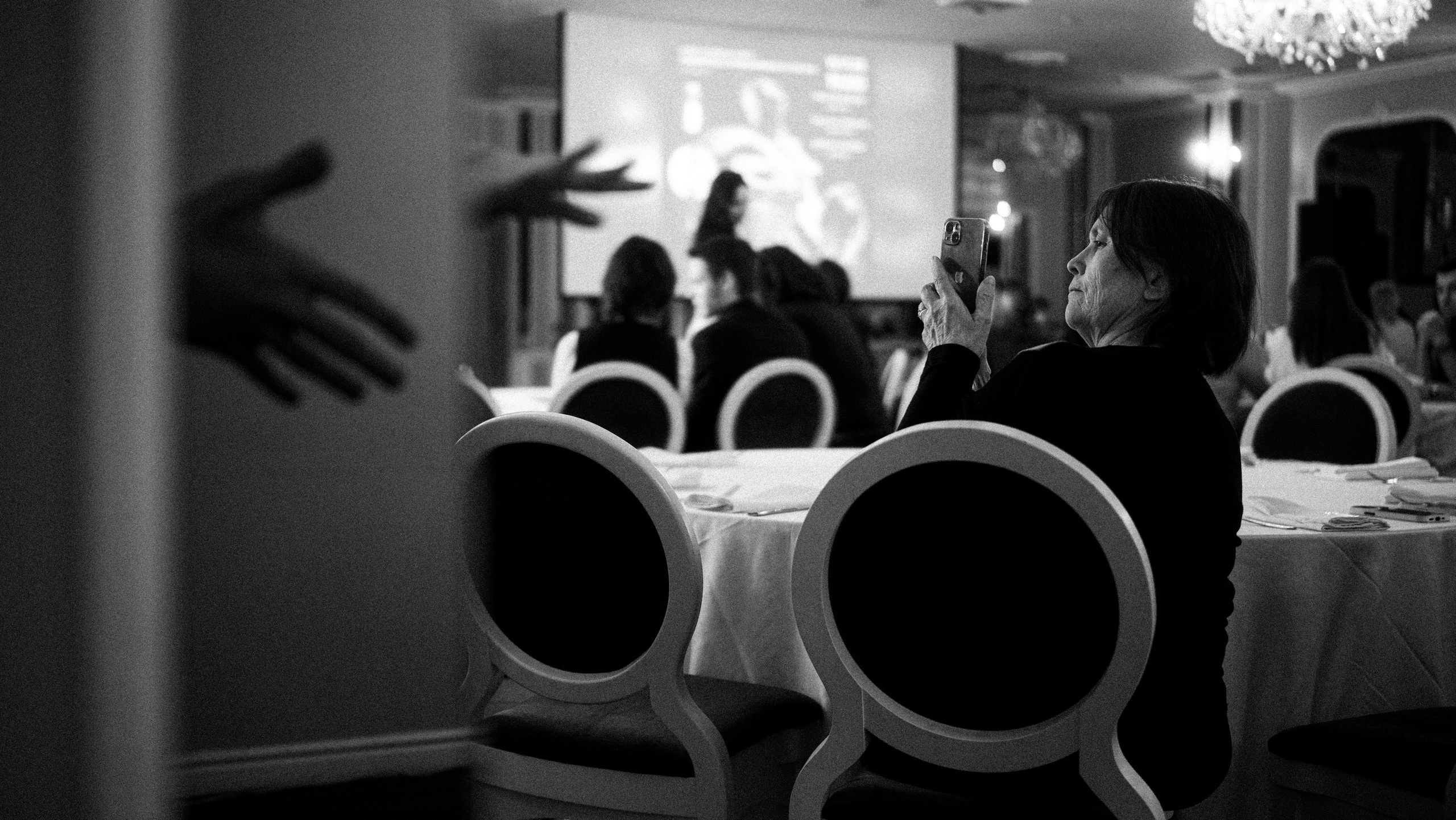 Иммерсивное шоу