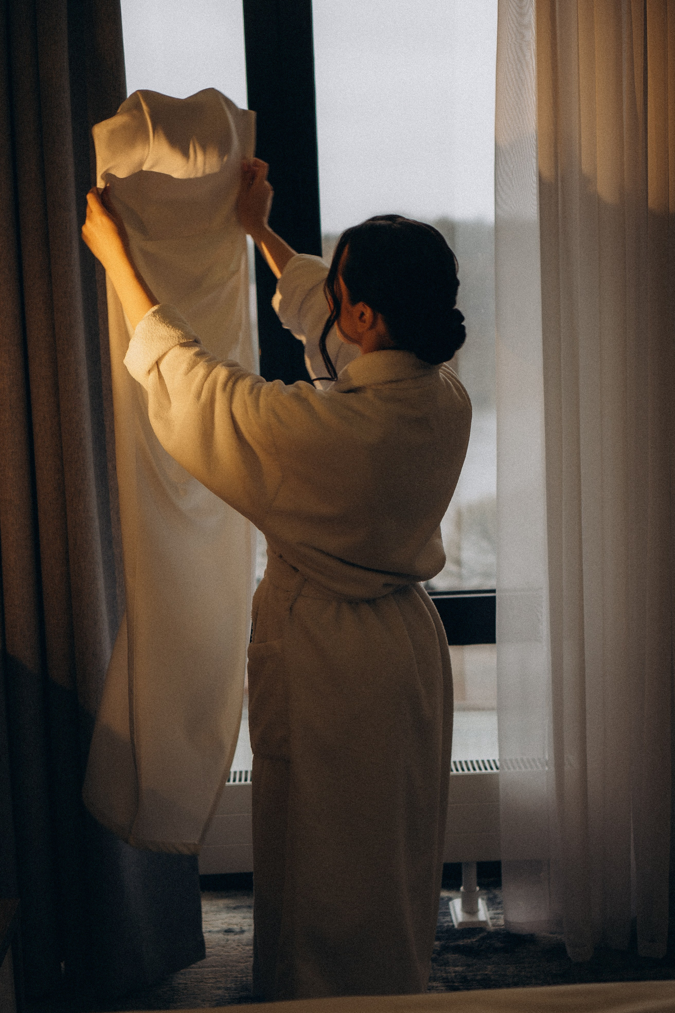 СВАДЕБНАЯ СЬЕМКА СБОРОВ ЖЕНИХА И НЕВЕСТЫ В ОТЕЛЕ И ТАКЖЕ ФОТОСЕССИИЯ В ОТЕЛЕЕ МЕГАПОЛИС БРЯНСК. Профессиональный фотограф, Санкт-Петербург — Виктория Богомолова