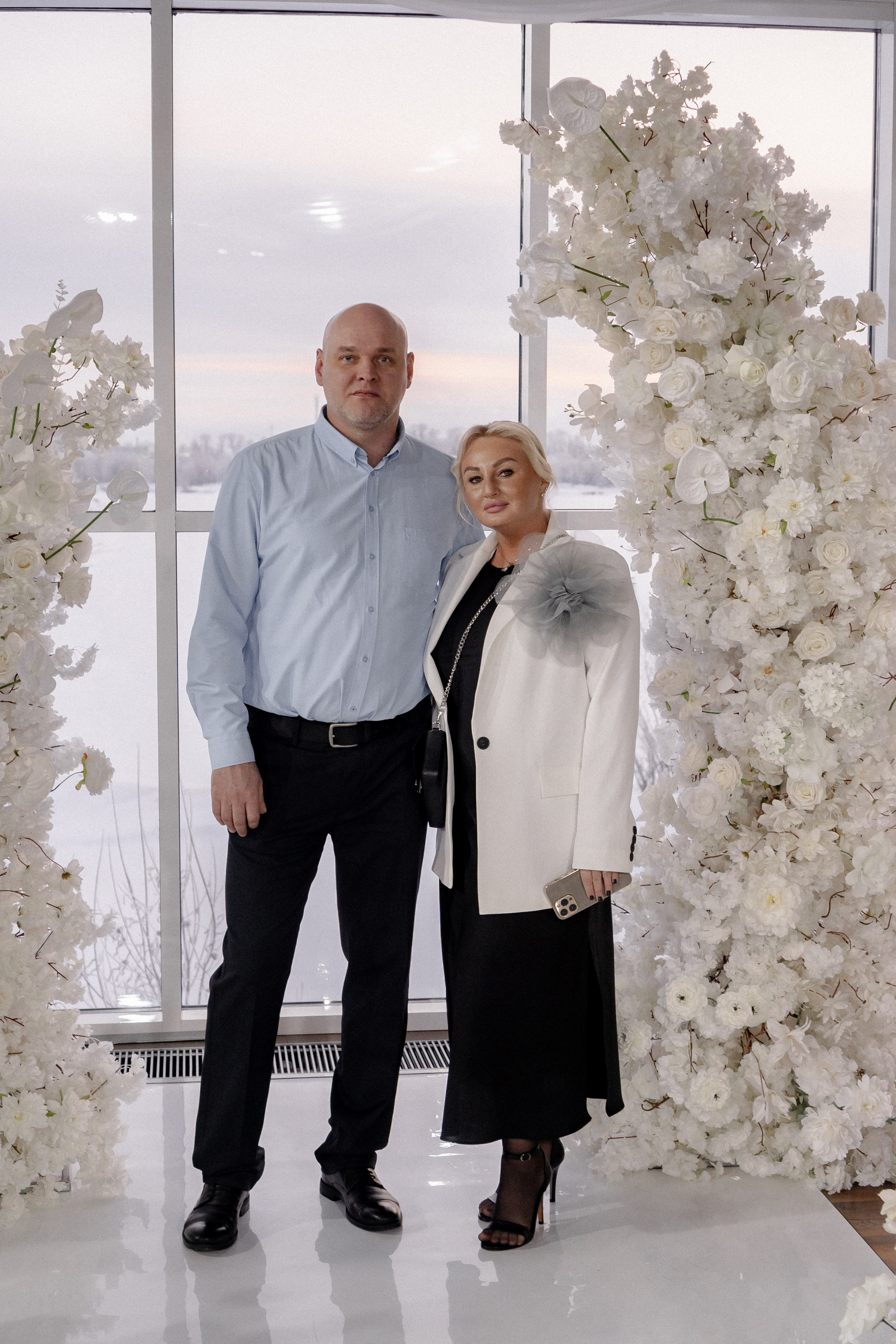 СВАДЕБНАЯ СЬЕМКА СБОРОВ В ОТЕЛЕ И ВЫЕЗД НА ЦЕРЕМОНИЮ (СНЯТО В СИБИРЕ В НИЖНЕВАРТОВСКЕ). Профессиональный фотограф, Санкт-Петербург — Виктория Богомолова