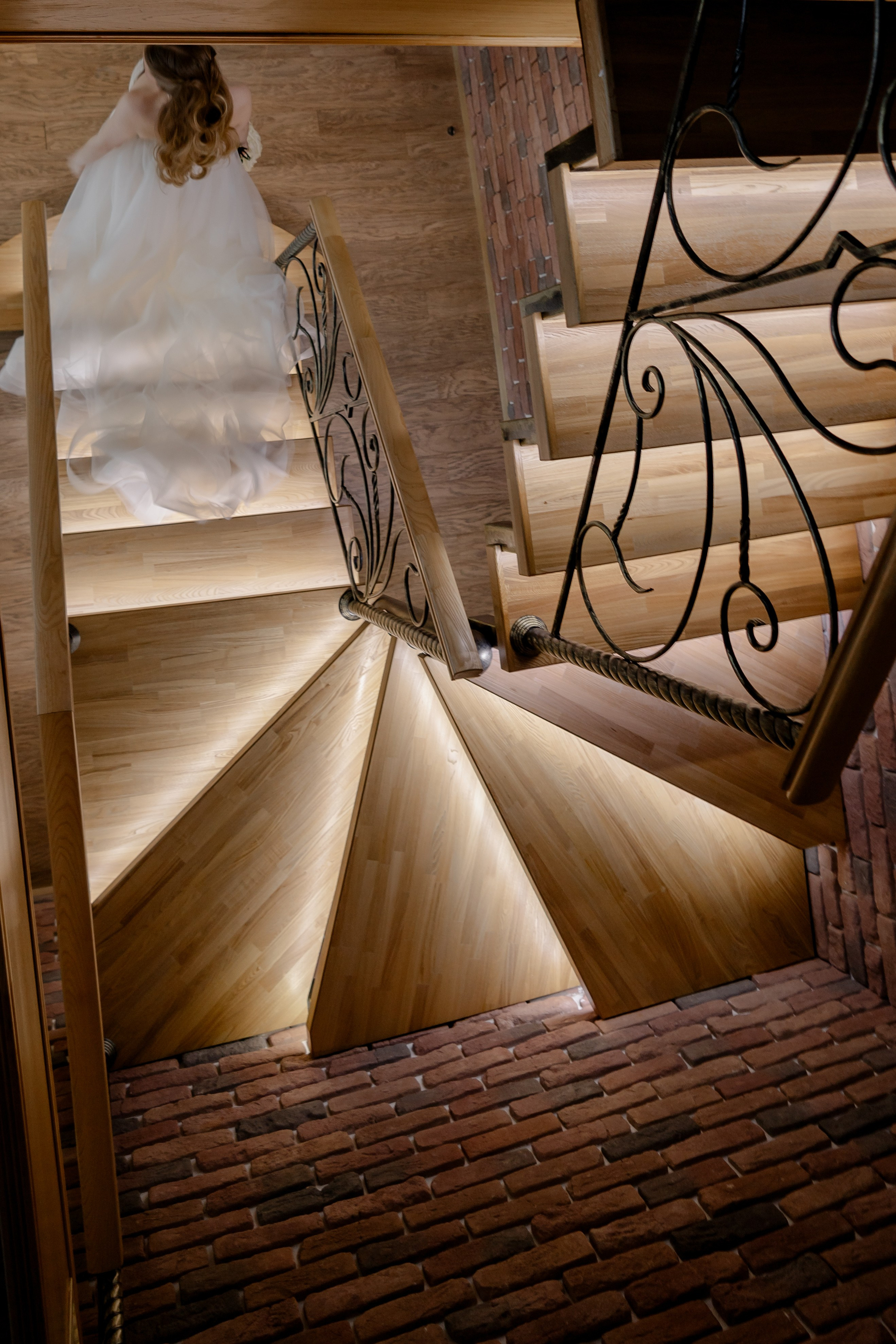 СВАДЕБНАЯ СЬЕМКА СБОРОВ В ОТЕЛЕ И ВЫЕЗД НА ЦЕРЕМОНИЮ (СНЯТО В СИБИРЕ В НИЖНЕВАРТОВСКЕ)М. Профессиональный фотограф, Санкт-Петербург — Виктория Богомолова