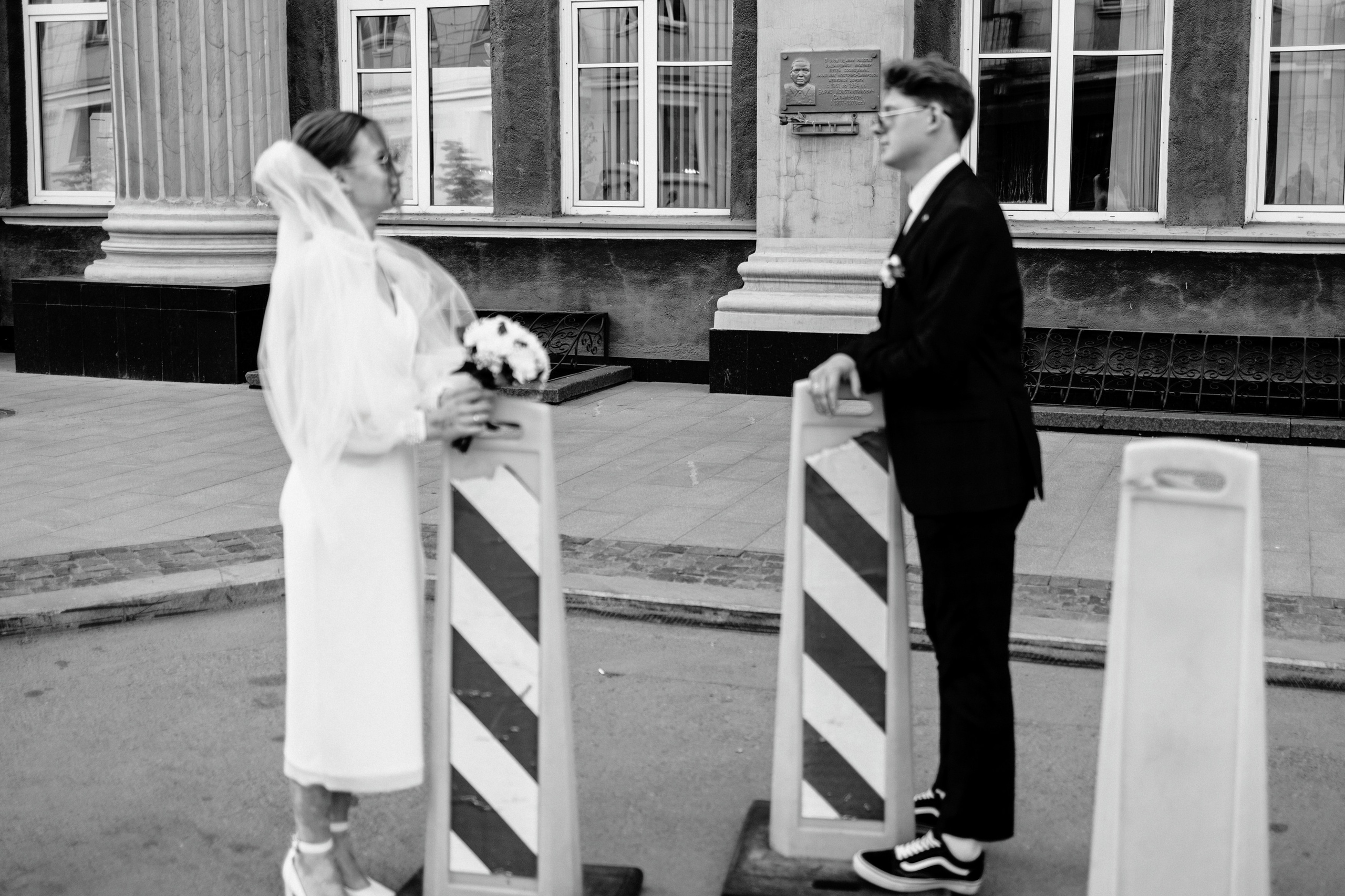 Владислав и Юлия Вечерняя прогулка по городу. Свадебный Фотограф в Иркутске Екатерина Елисеева