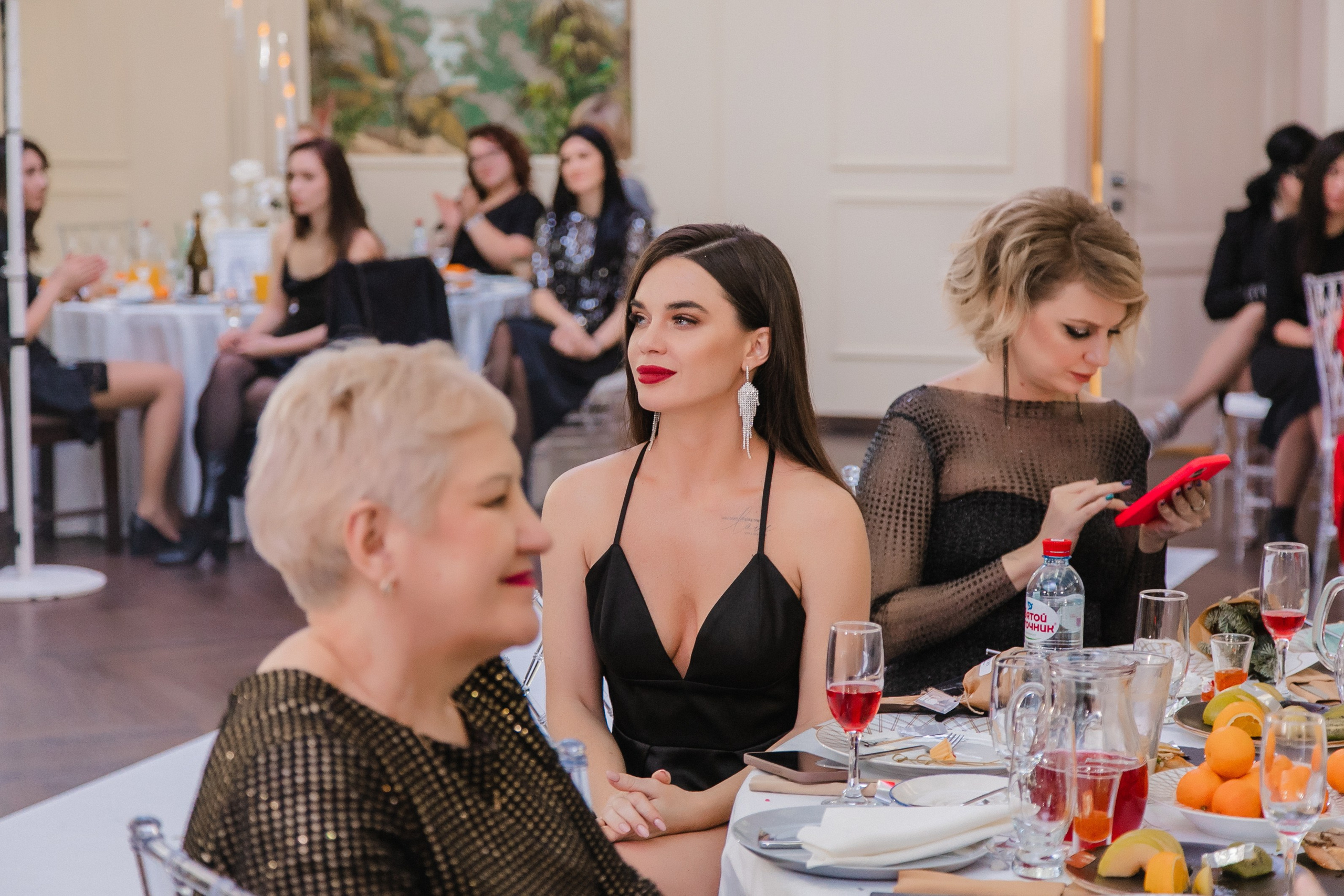 Дамский клуб. Новогодний корпоратив 2023. Роман Урумбаев фотограф Нижневартовск