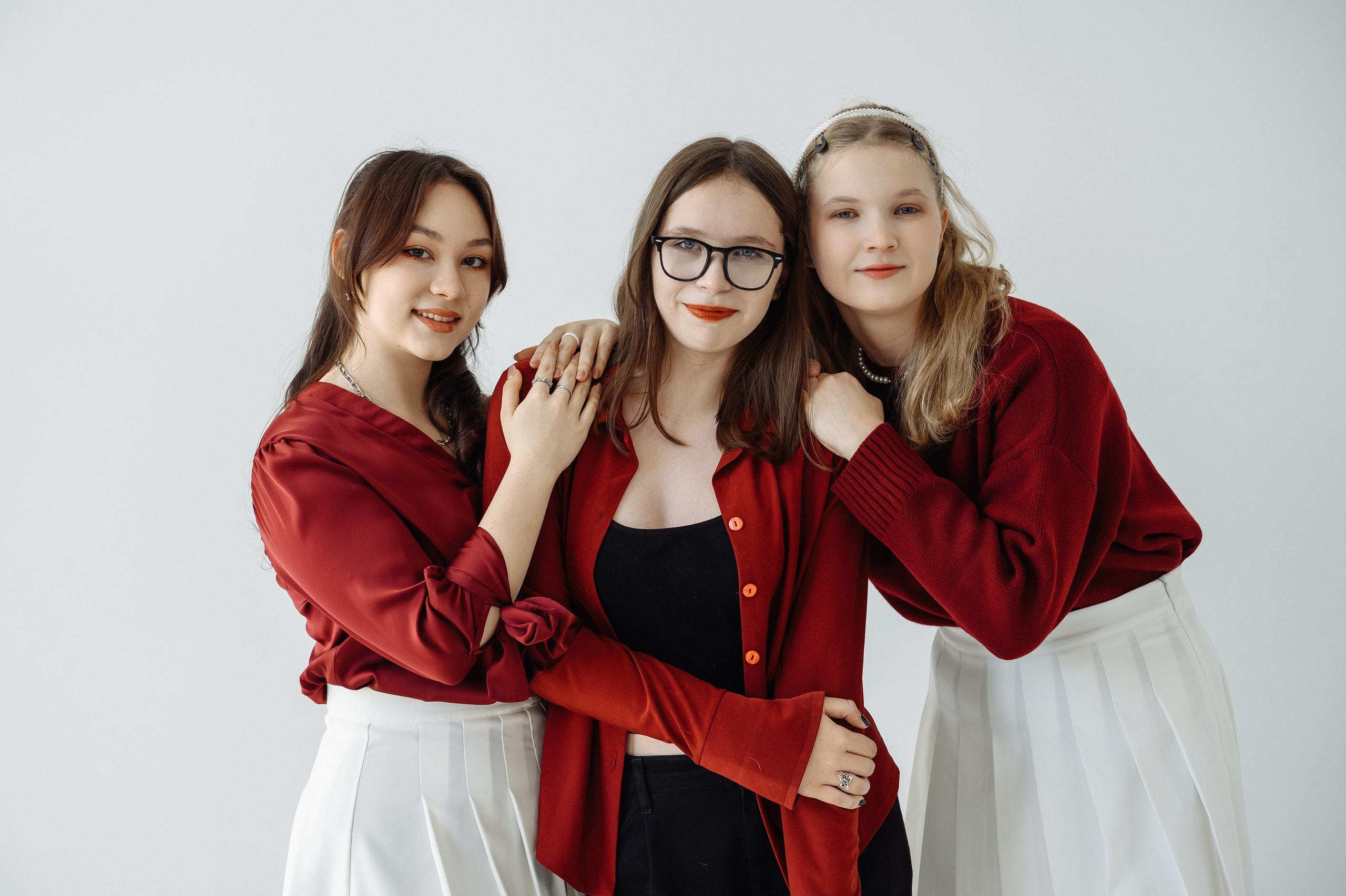 ВЫПУСКНИКИ 11 КЛАСС. МАРГАРИТА КУДРЯШОВА СВАДЕБНЫЙ И СЕМЕЙНЫЙ ФОТОГРАФ ТВЕРЬ МОСКВА