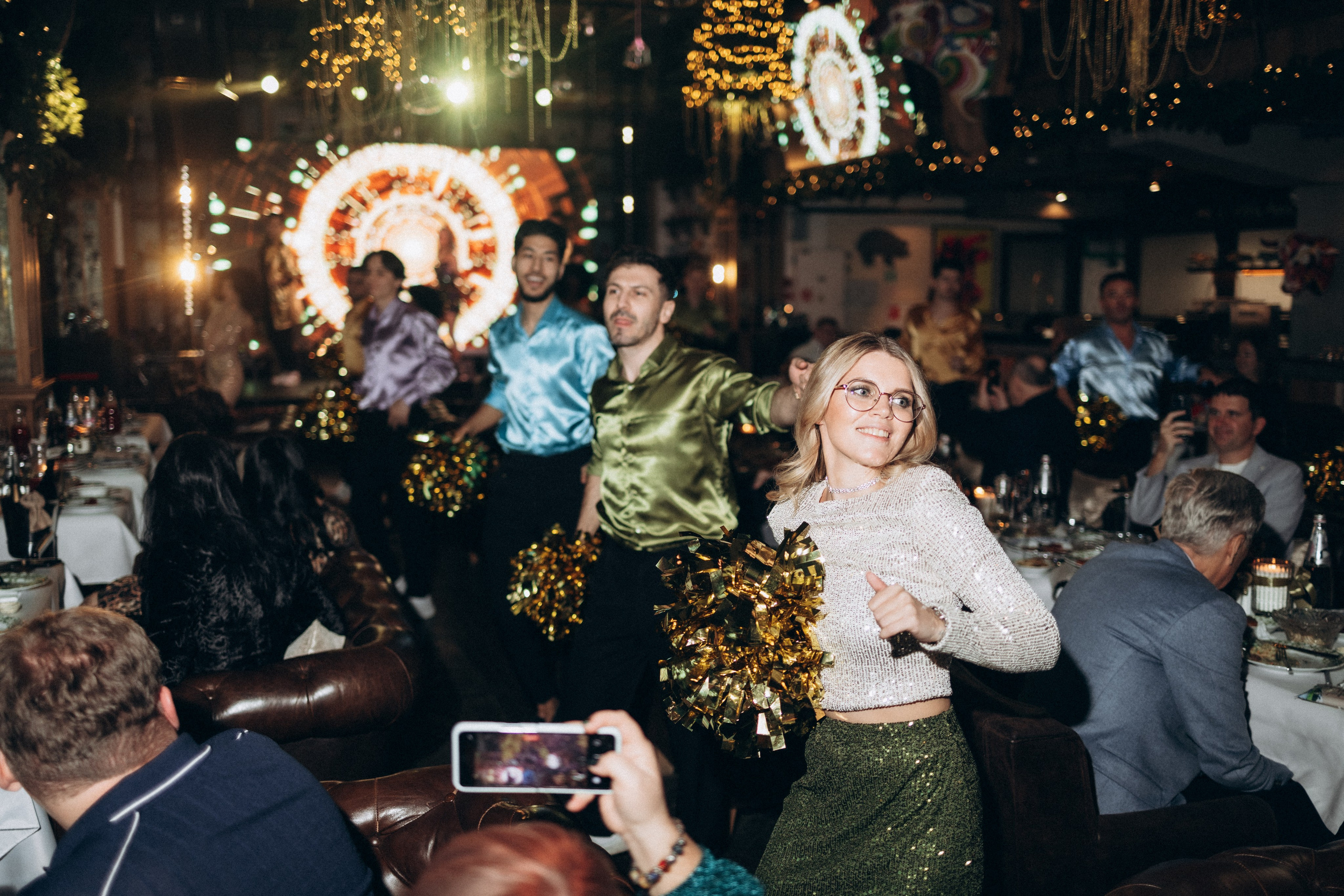 Новогодний корпоратив ресторан Рибай. Фотограф Артем Бросов в Санкт-Петербурге и Дубае