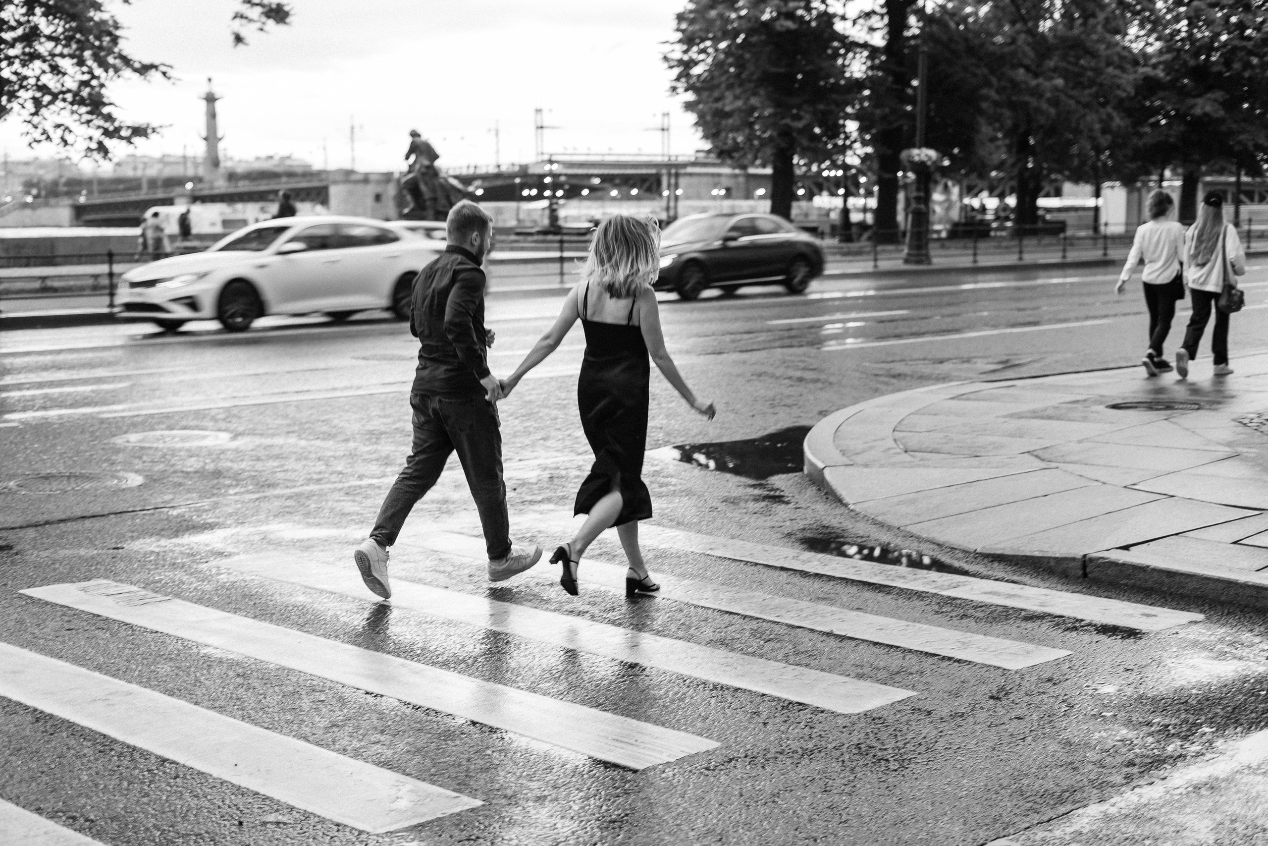 Свадебный фотограф Лавстори Челябинск Златоуст. Эстетичная фото- и видеосъёмка Ирина Арсентьева. Челябинск и весь мир