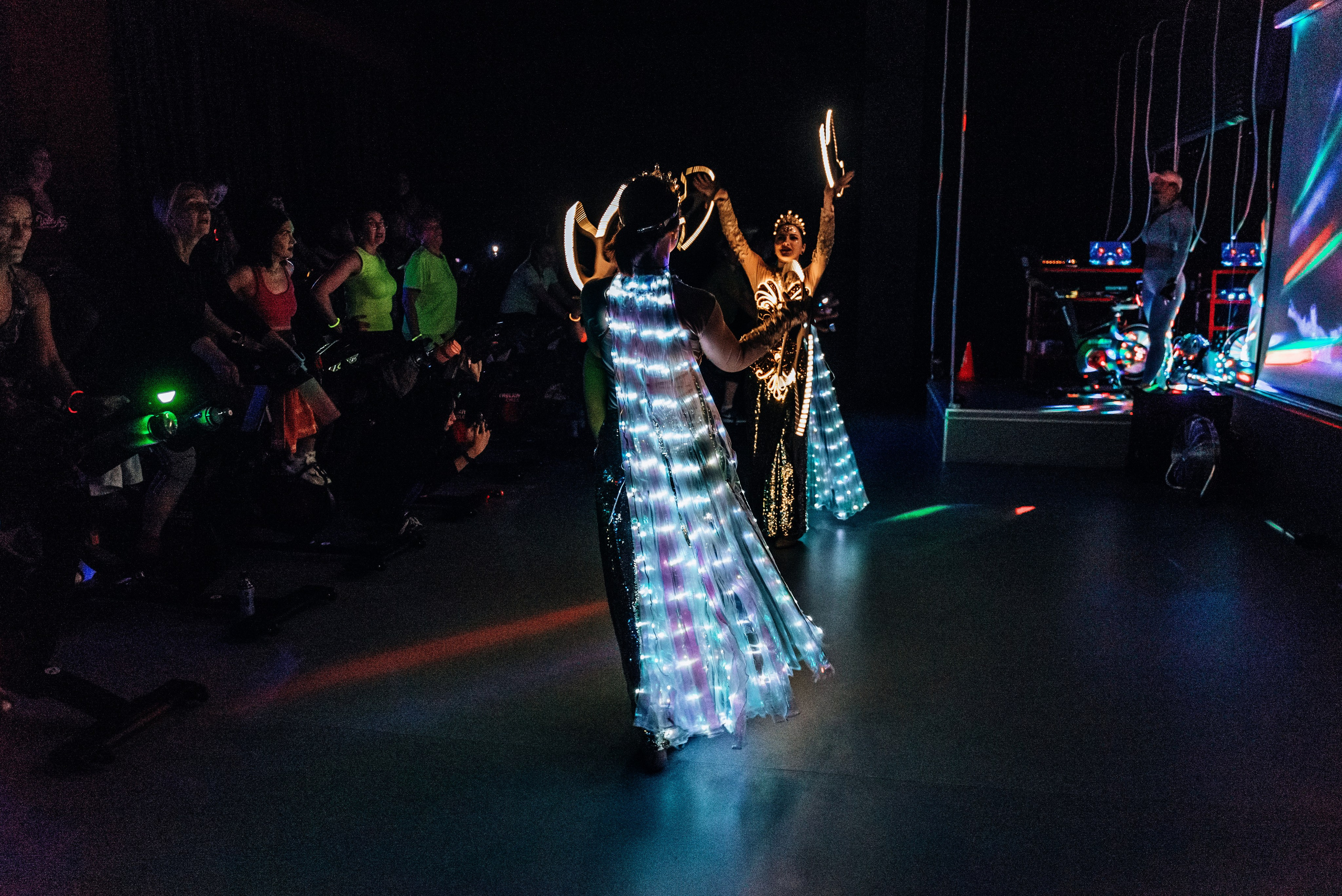 Сайкл-студия «Стрелка», заезд. Школьный, фэшн фотограф в Тюмени и в России Ирина Королева