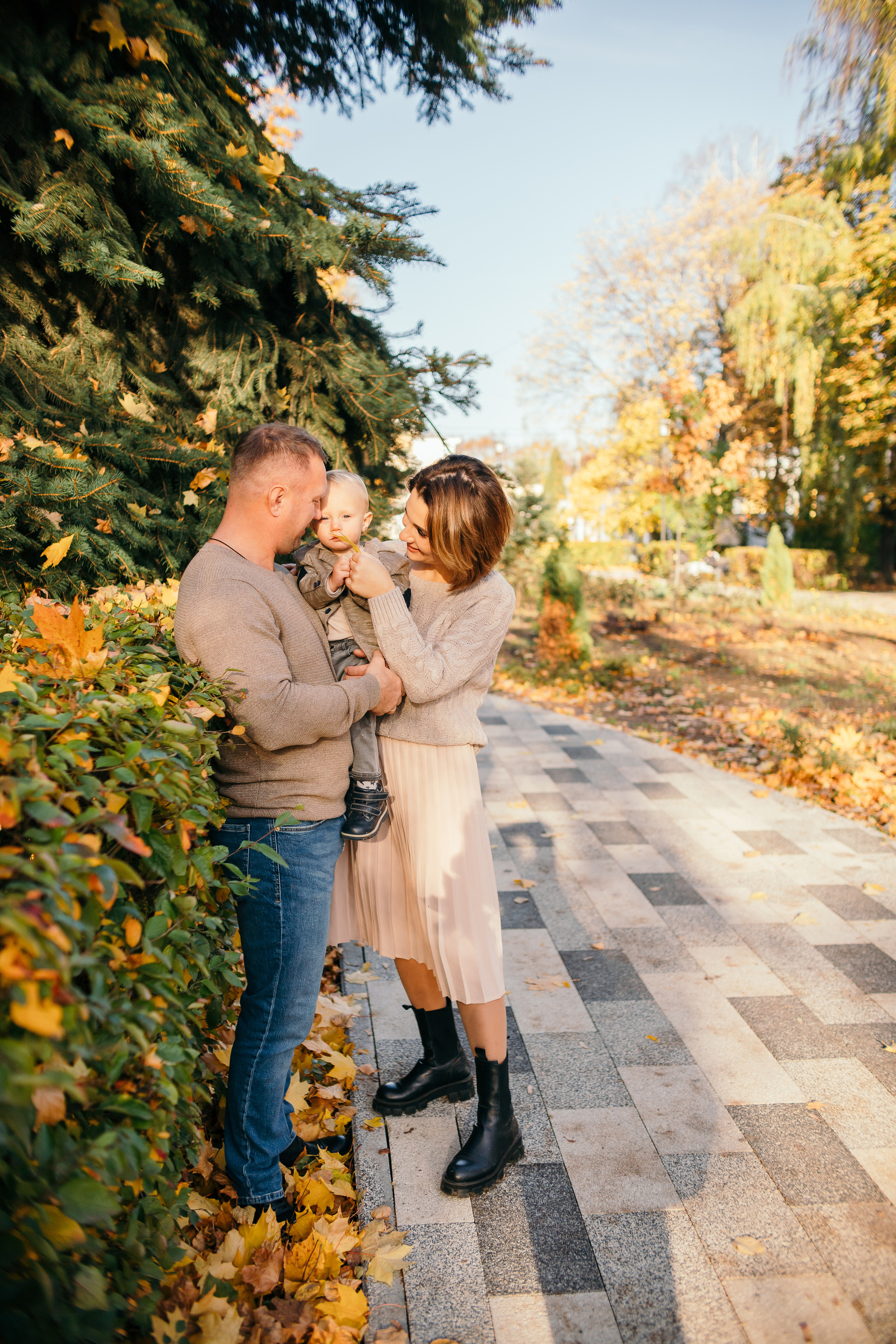 Осенняя прогулка Насти, Ромы и Саши. Семейный фотограф в Рязани Харламова Влада