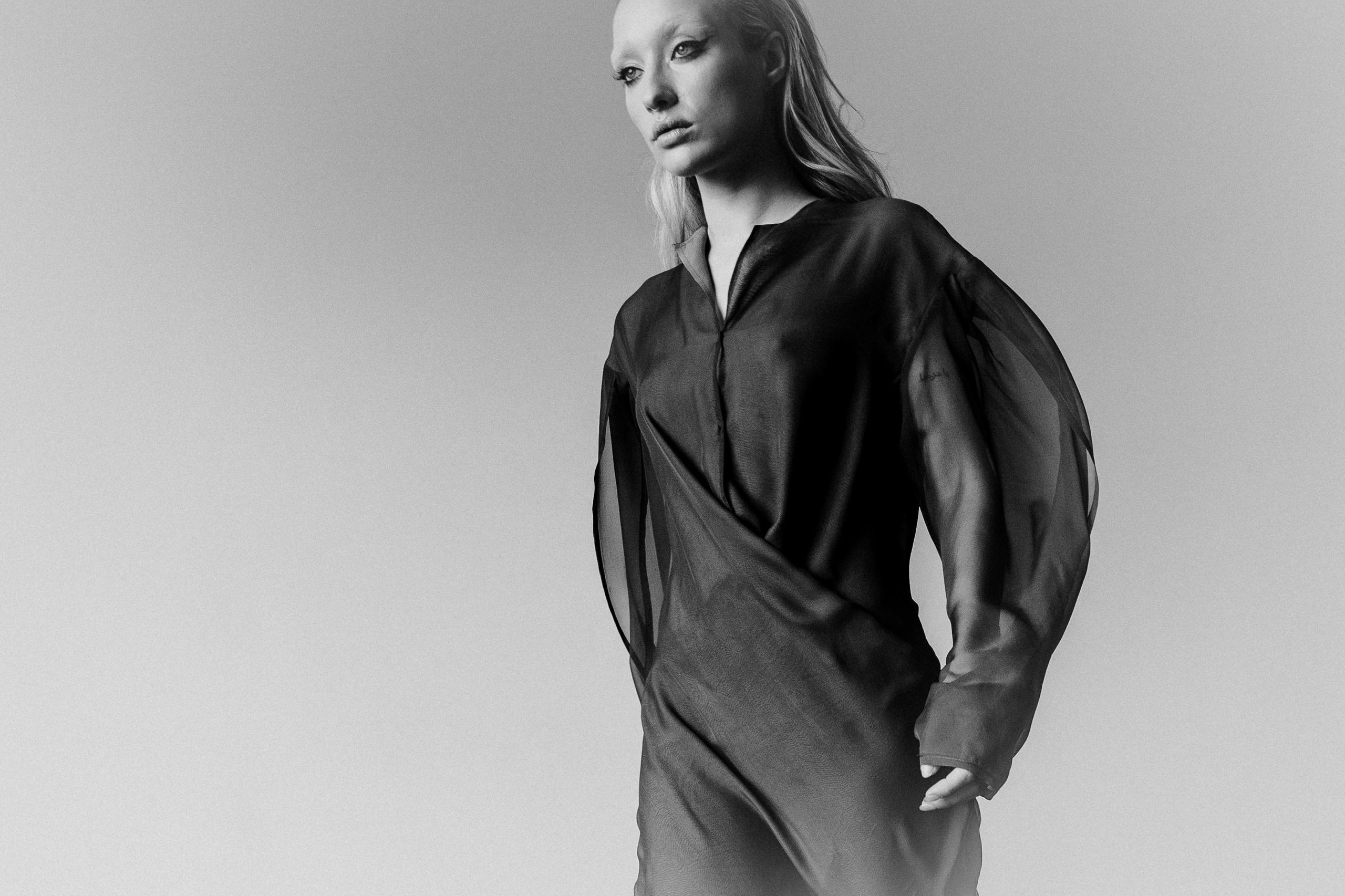 ZO: YOUR INNER PRINCESS. TUTSARKIS — Art Director | Stylist | Photographer