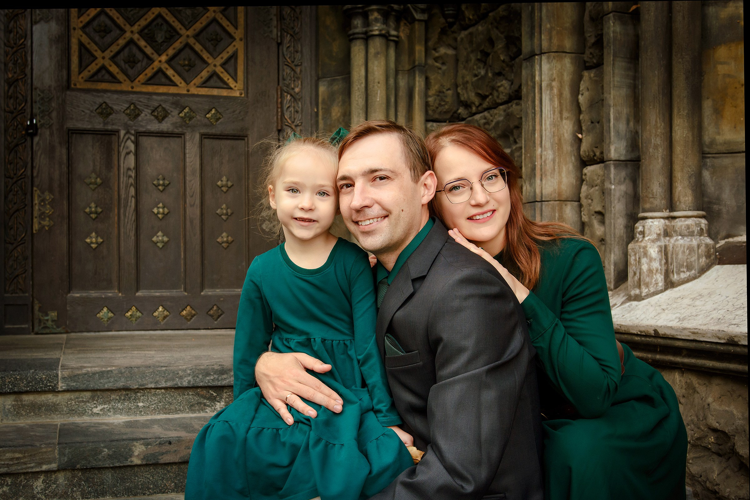 Семейная фотосессия у Замка Гарибальди. Фотограф Оксана Сафонова г. Тольятти