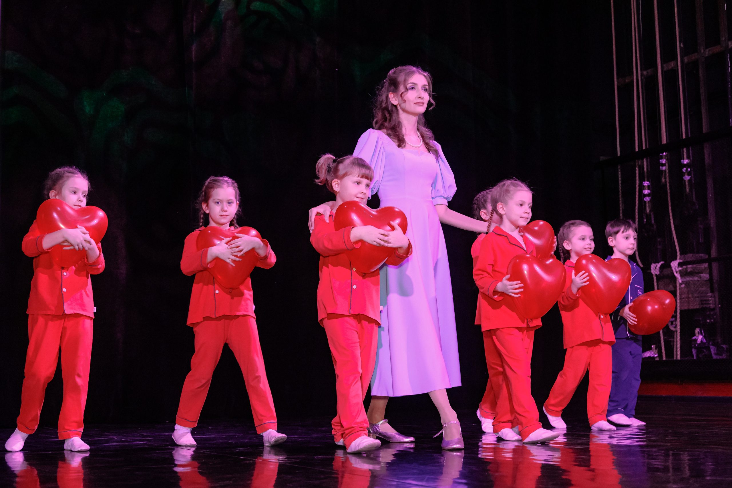 Детский концерт. Выпускные альбомы в Москве и Московской области