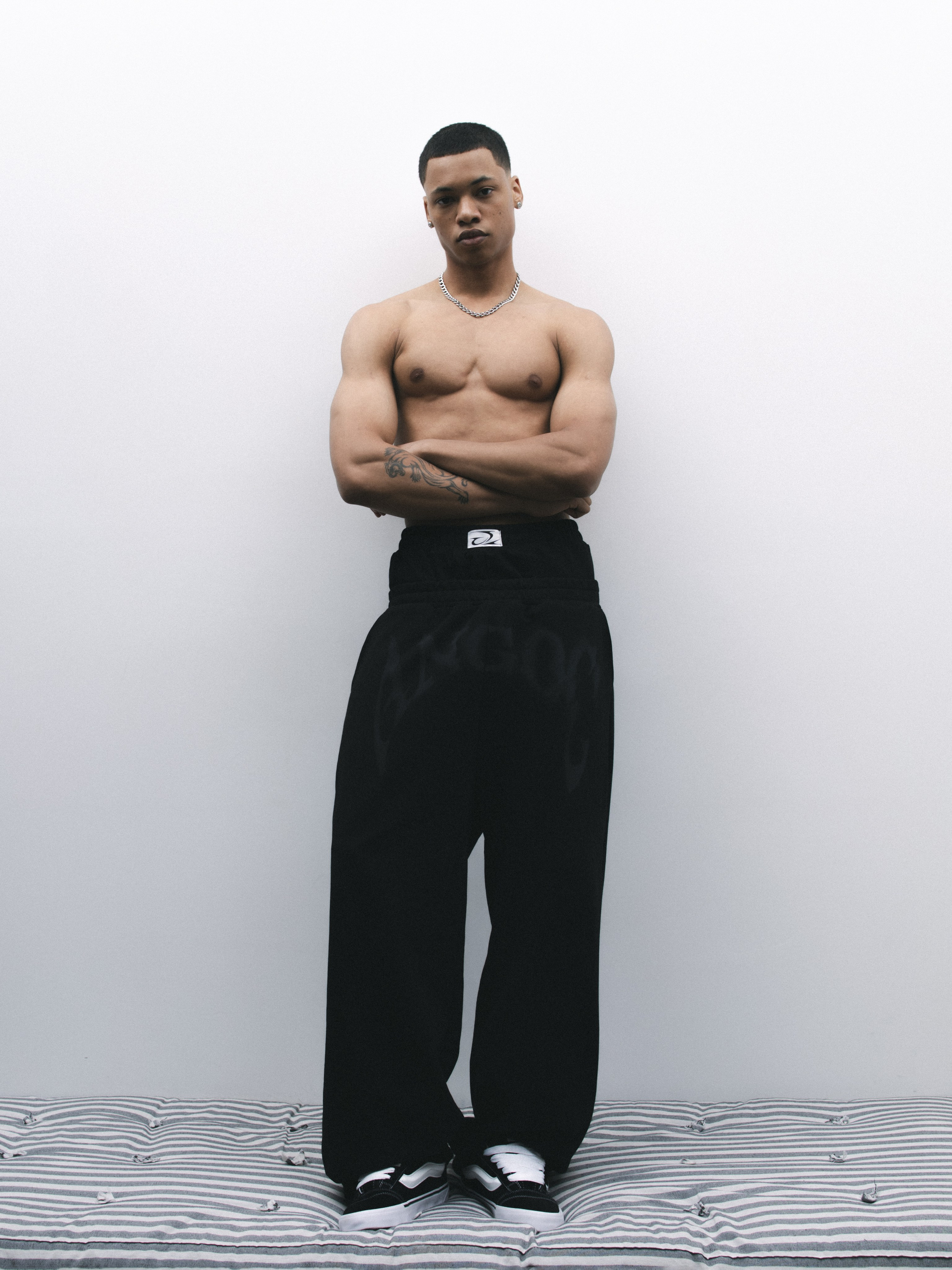 КАМПЕЙН. RUNA production — стильные съемки для брендов