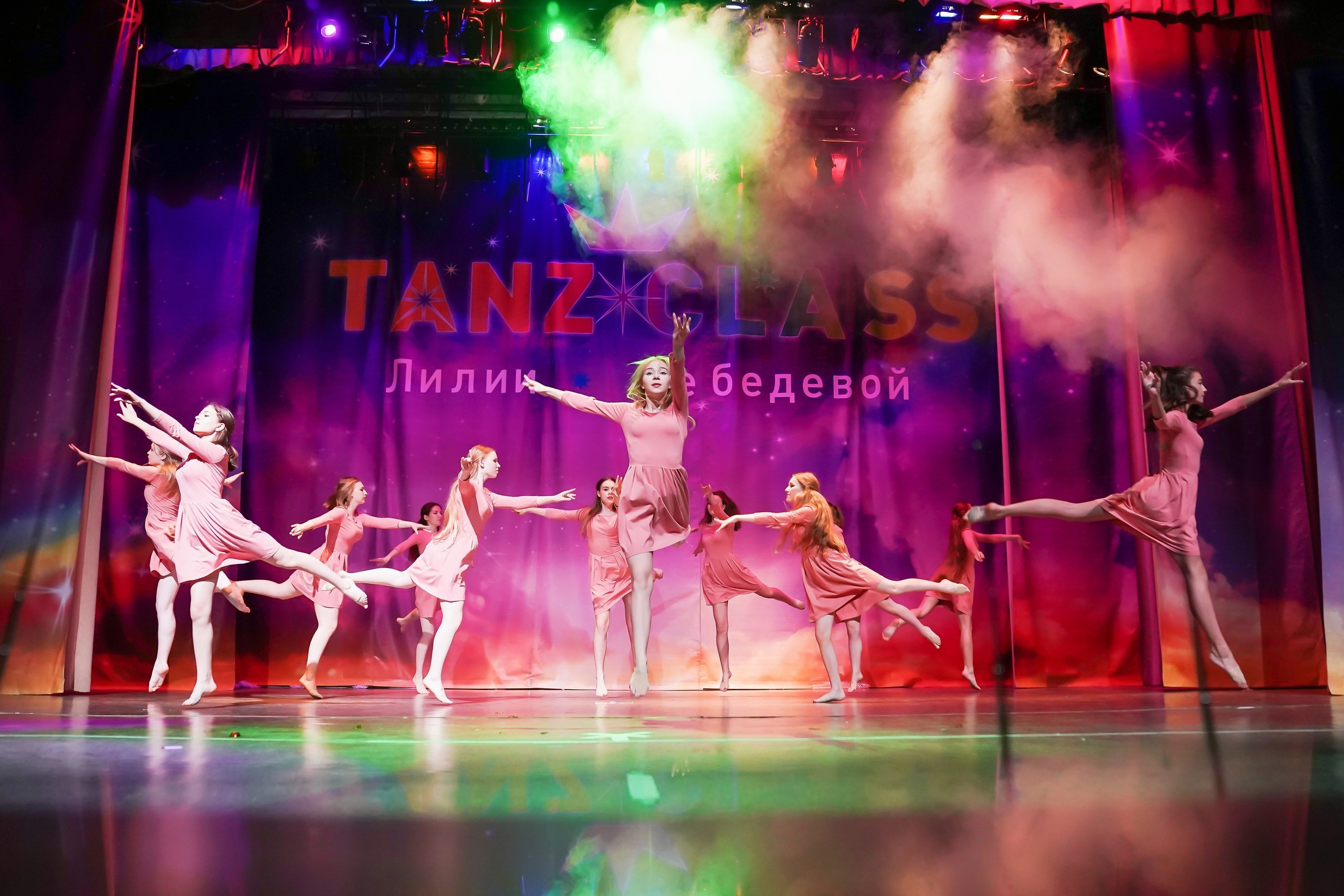 Фото с творческого вечера "Из весны в лето" Tanzclass Лилии Лебедевой, Фрязино. Tanzclass Лилии Лебедевой, Фрязино