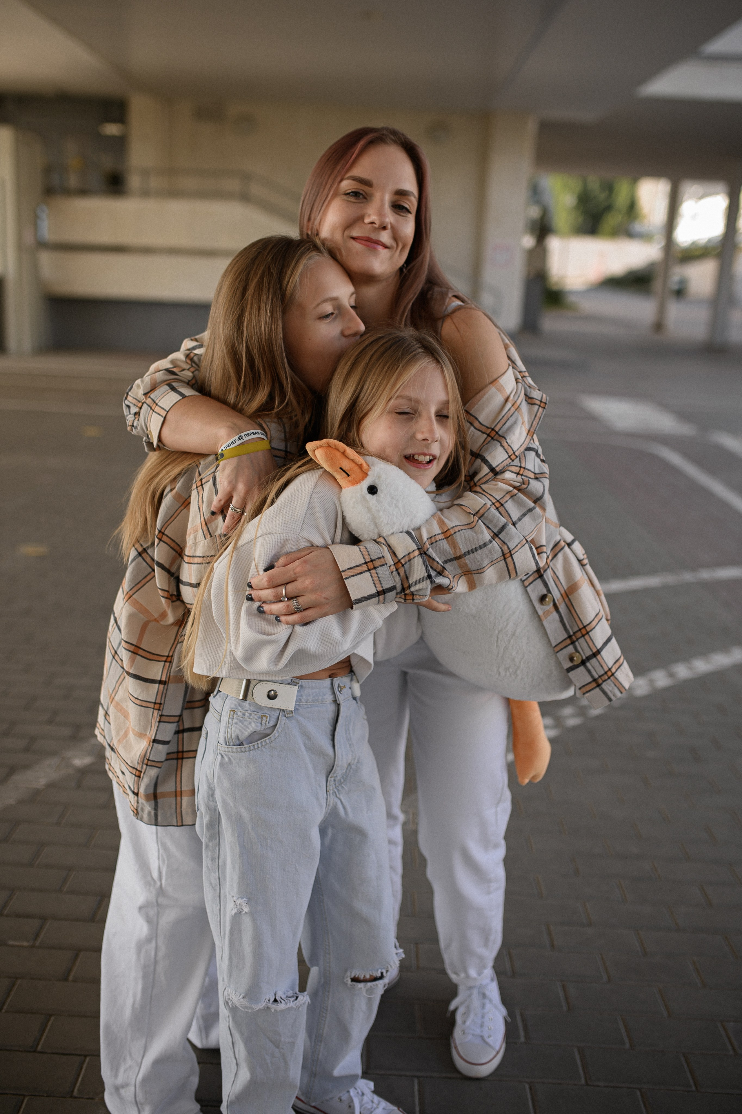 Марина и девочки. Www.ostermiller.ru