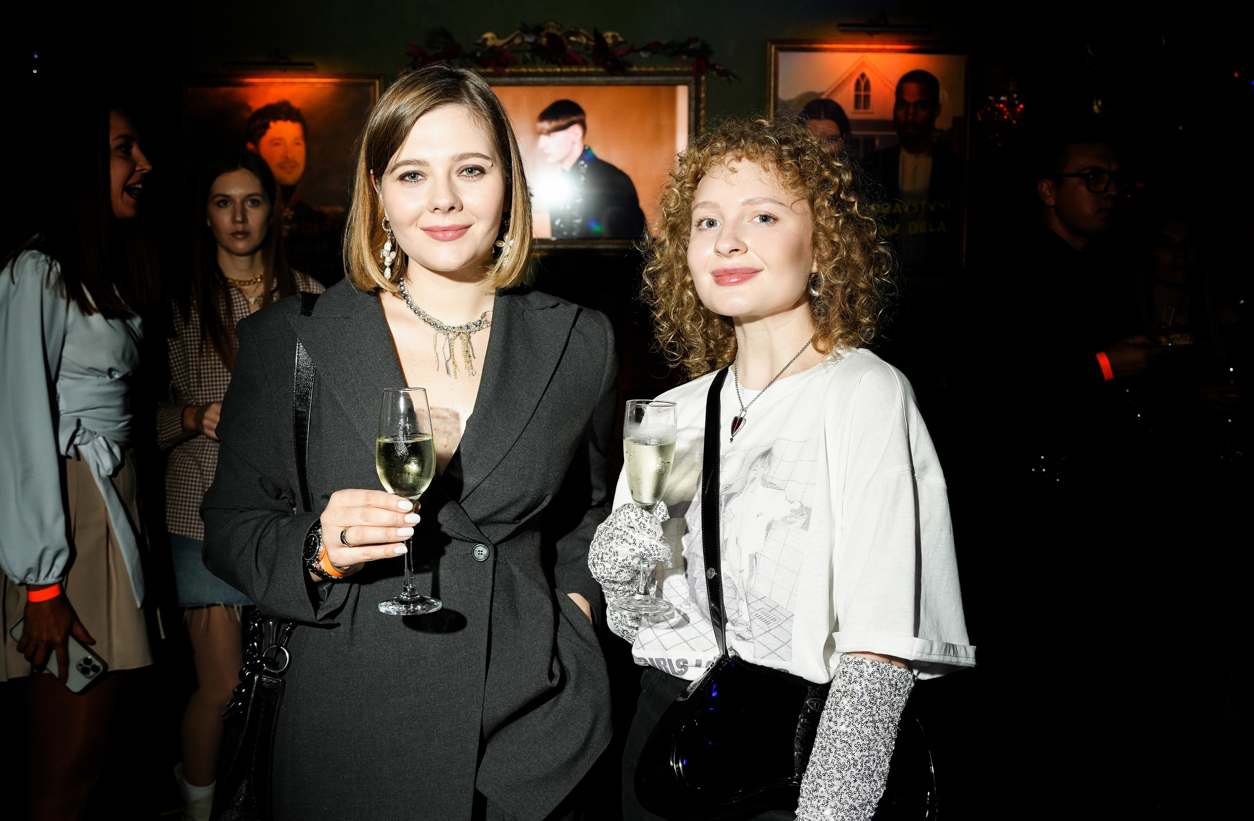 EVENT-туса в караоке. Свадебный фотограф и видеограф в Ростове-на-Дону. Максим и Наталья Лебедевы