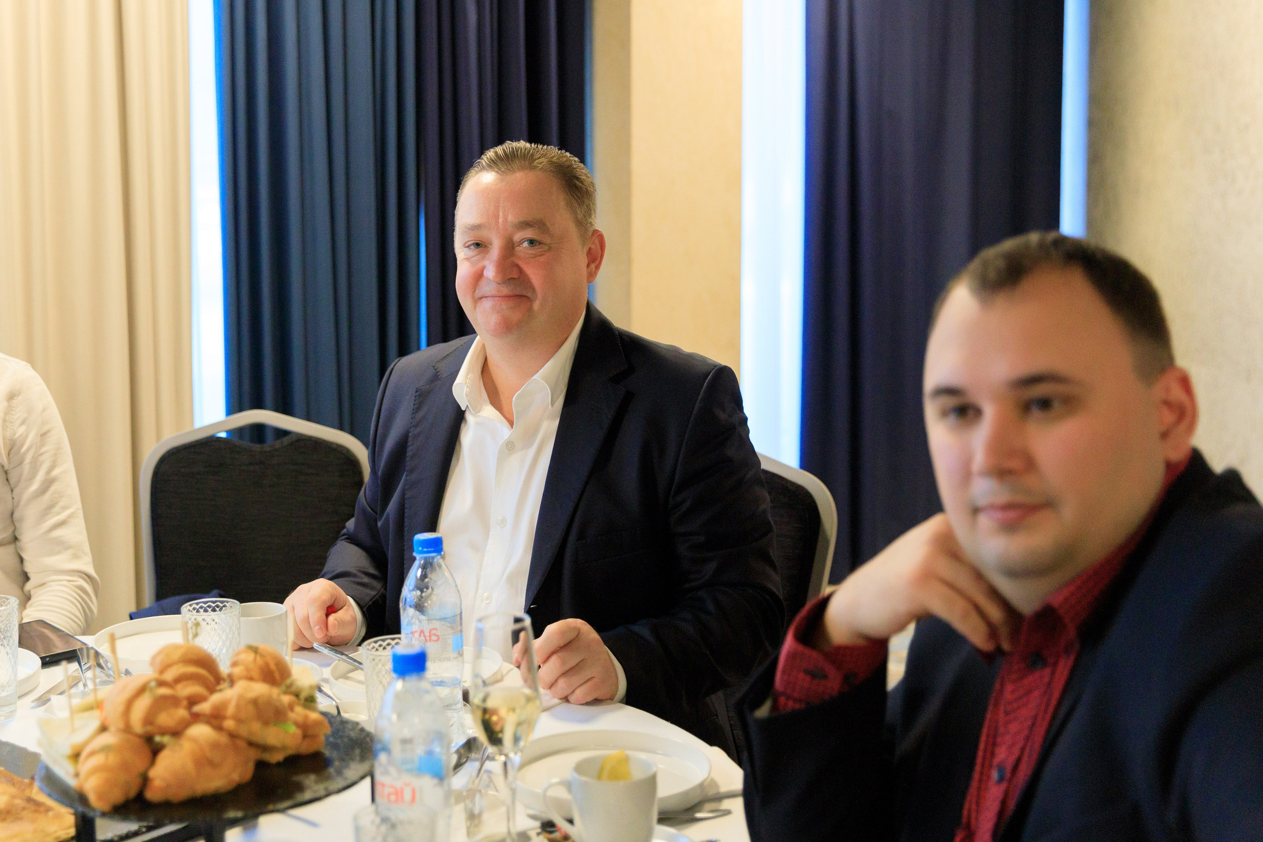 Встреча отельеров. DoubleTree by Hilton. Репортажный фотограф в Новосибирске Алена Помазунова