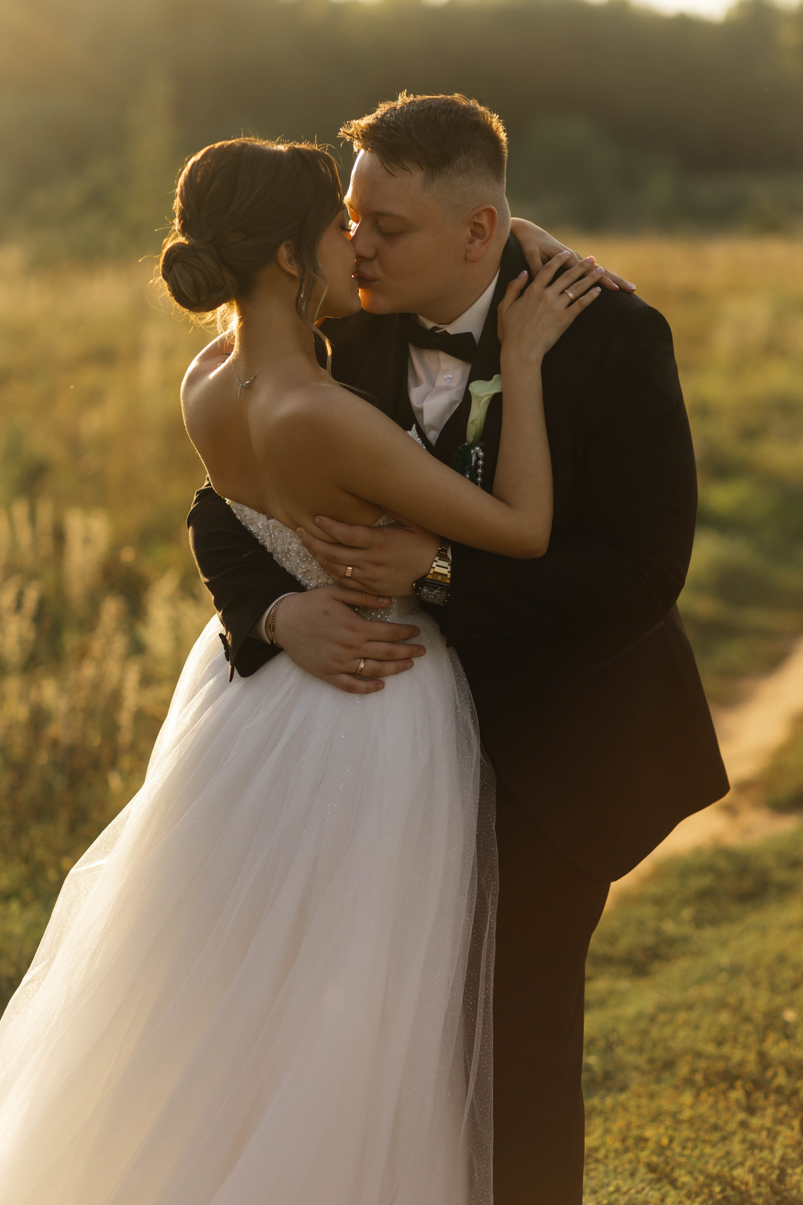 Свадебная история. Лесной Виладж. Свадебный и семейный фотограф Рассказова Виктория