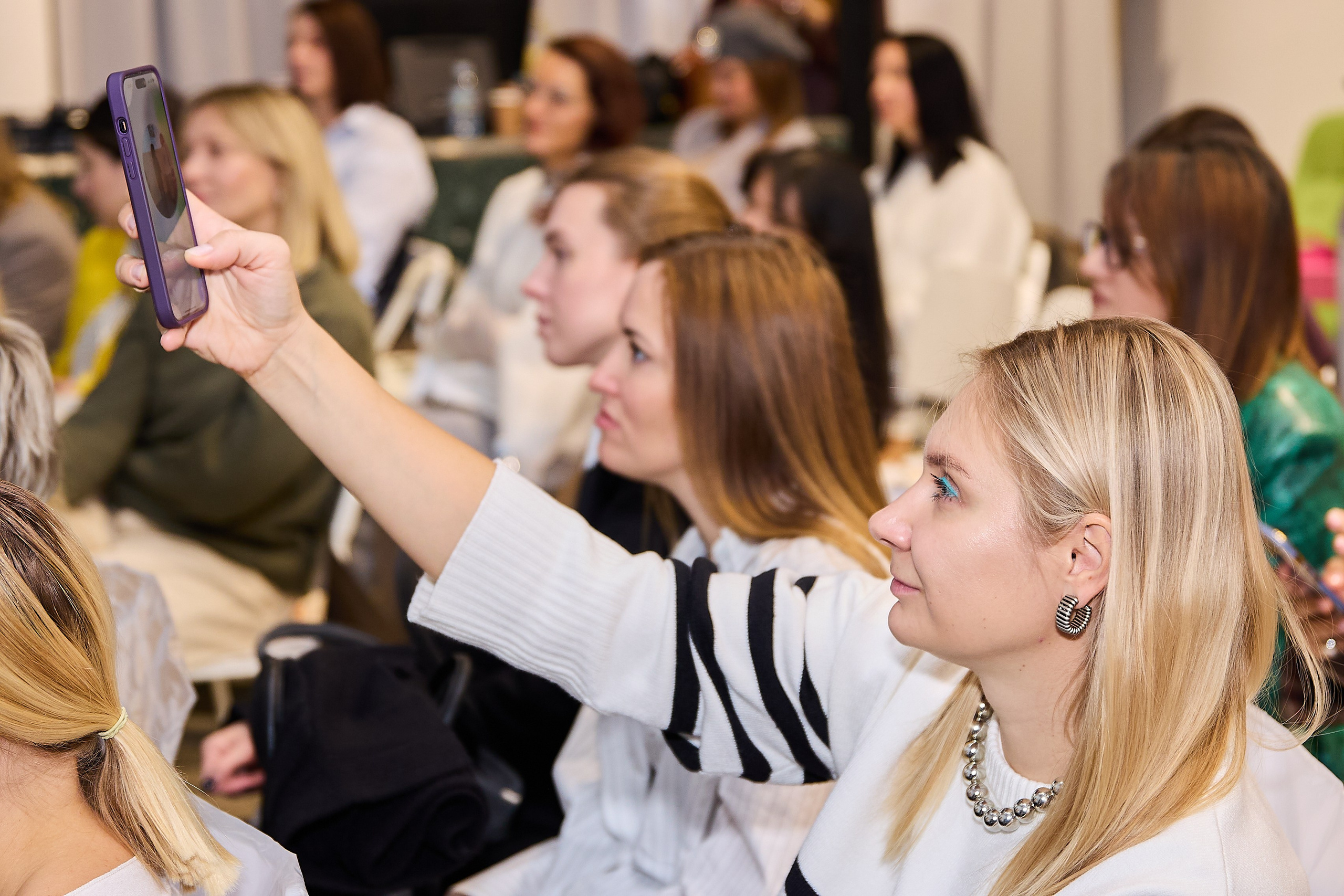 Презентация Povod. Фотограф Вика Винваг. Москва