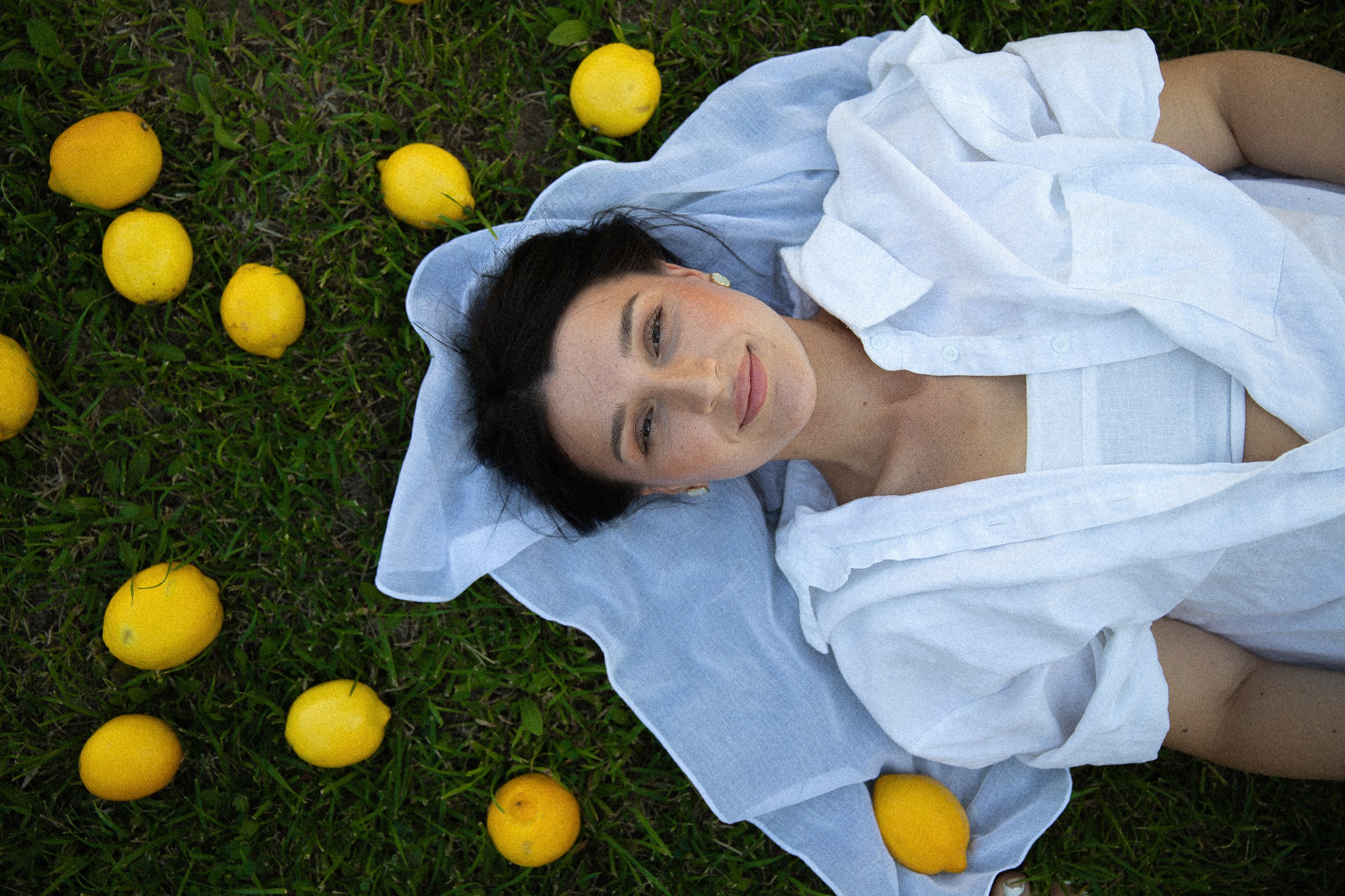 Алина. Лимоны. Фотограф в Волгограде