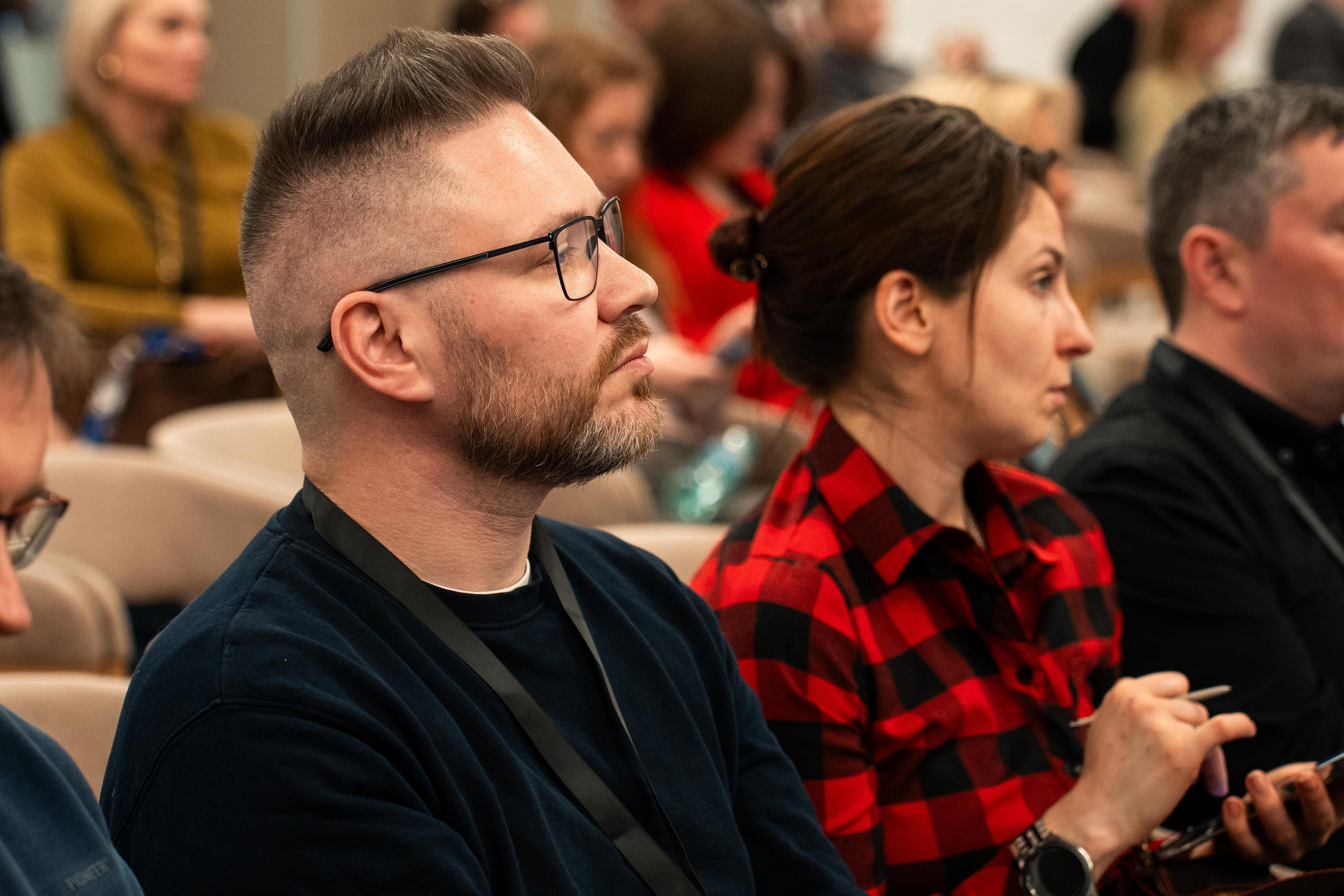 Global Tech Forum 27.03.2026. Коммерческий и художественный фотограф и видеограф в Москве Арсений Тургенев