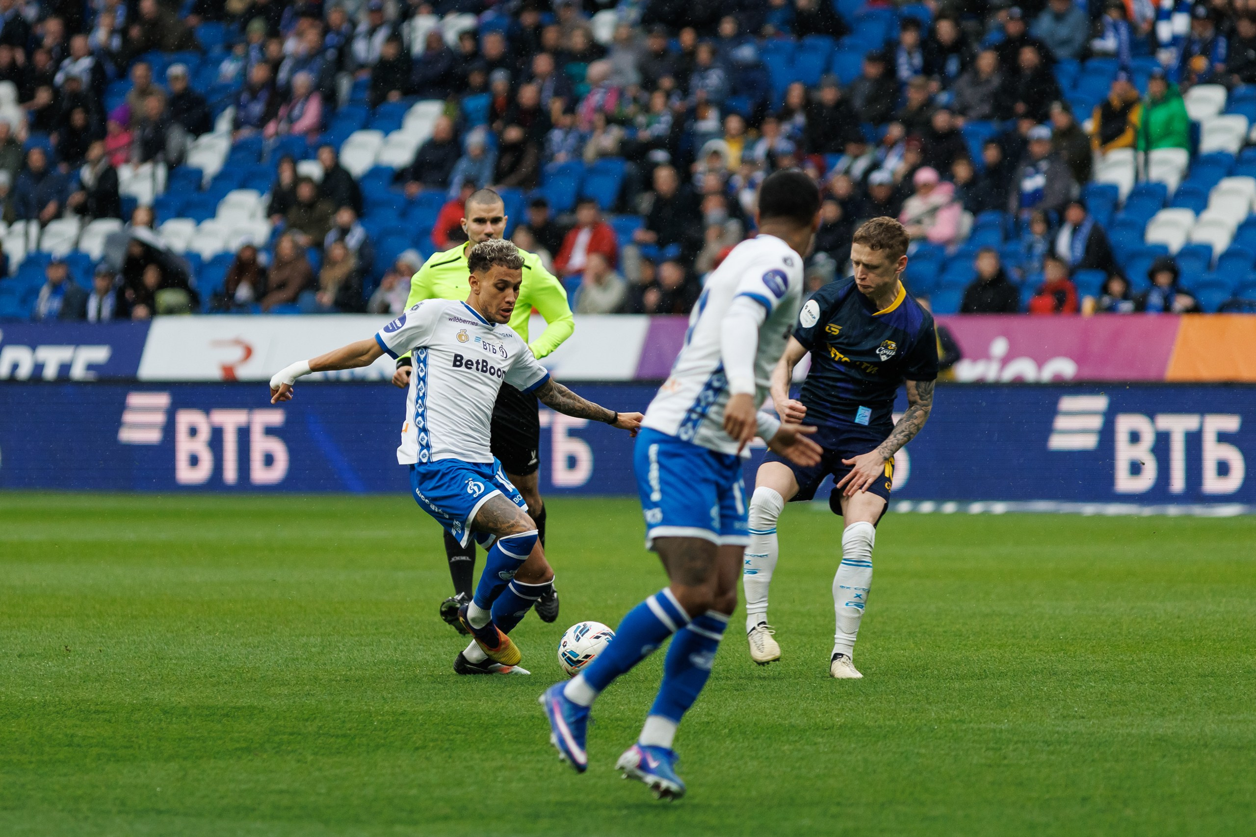 Футбол. Динамо-Сочи