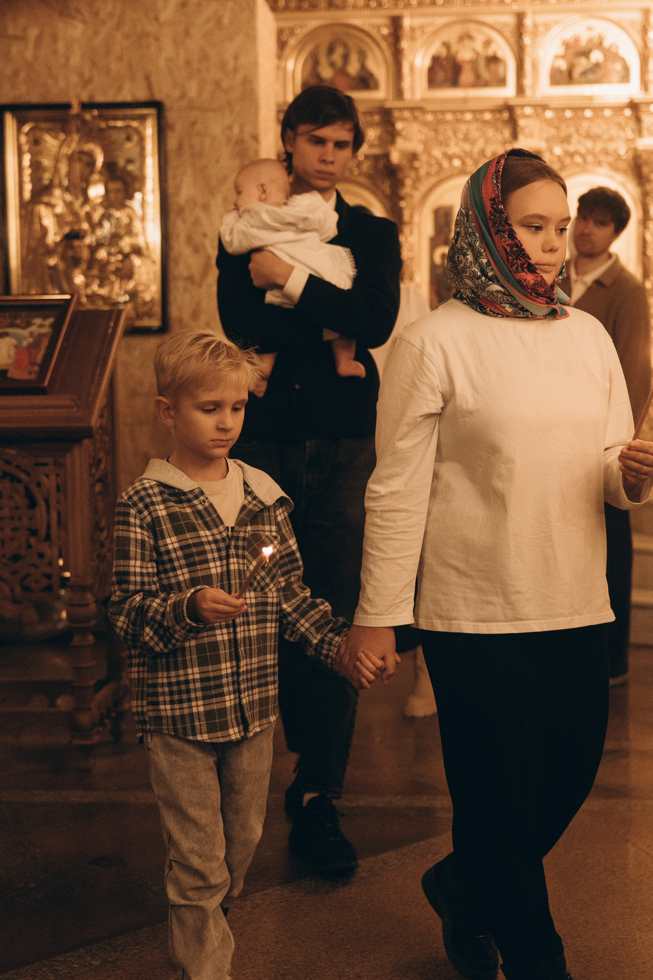 Таинство Крещения в Храм Иверской Божией матери Мичуринский проспект 68. Семейный, ньюборн фотограф, фотограф на роды в Москве, Виктория Тюльдюкова