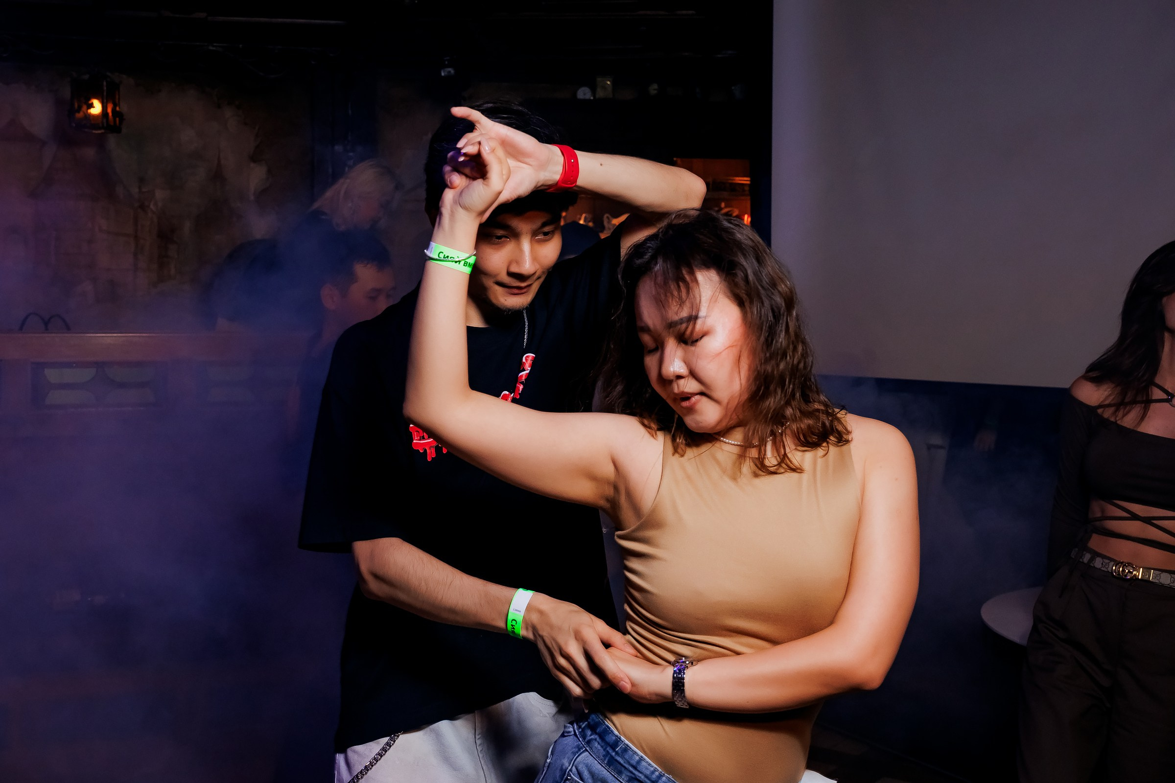 Bachata party-Tirol. Репортажный фотограф в Алматы Каюпов Сержан