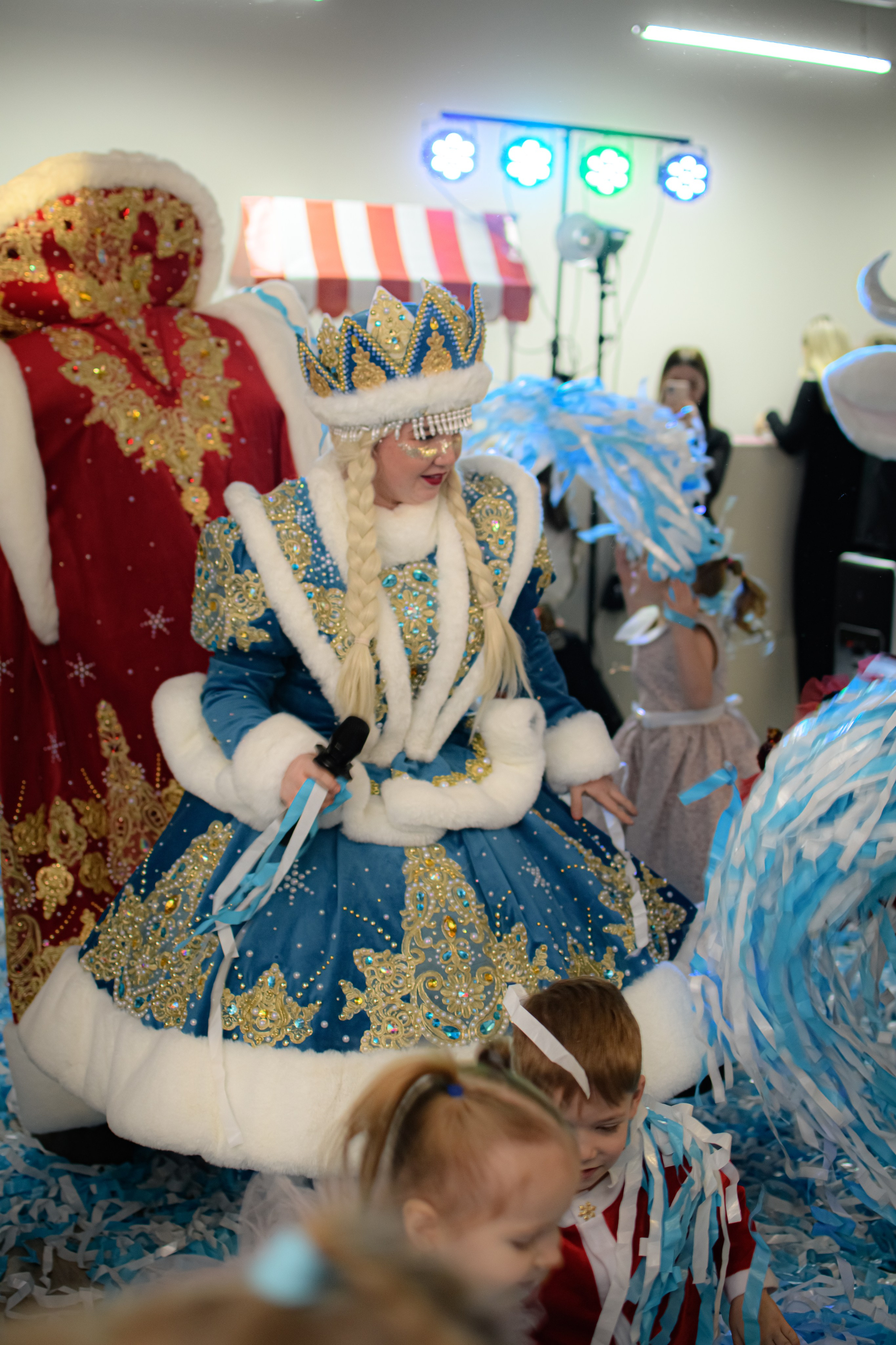 HAPPY NEW YEAR. Photokarish