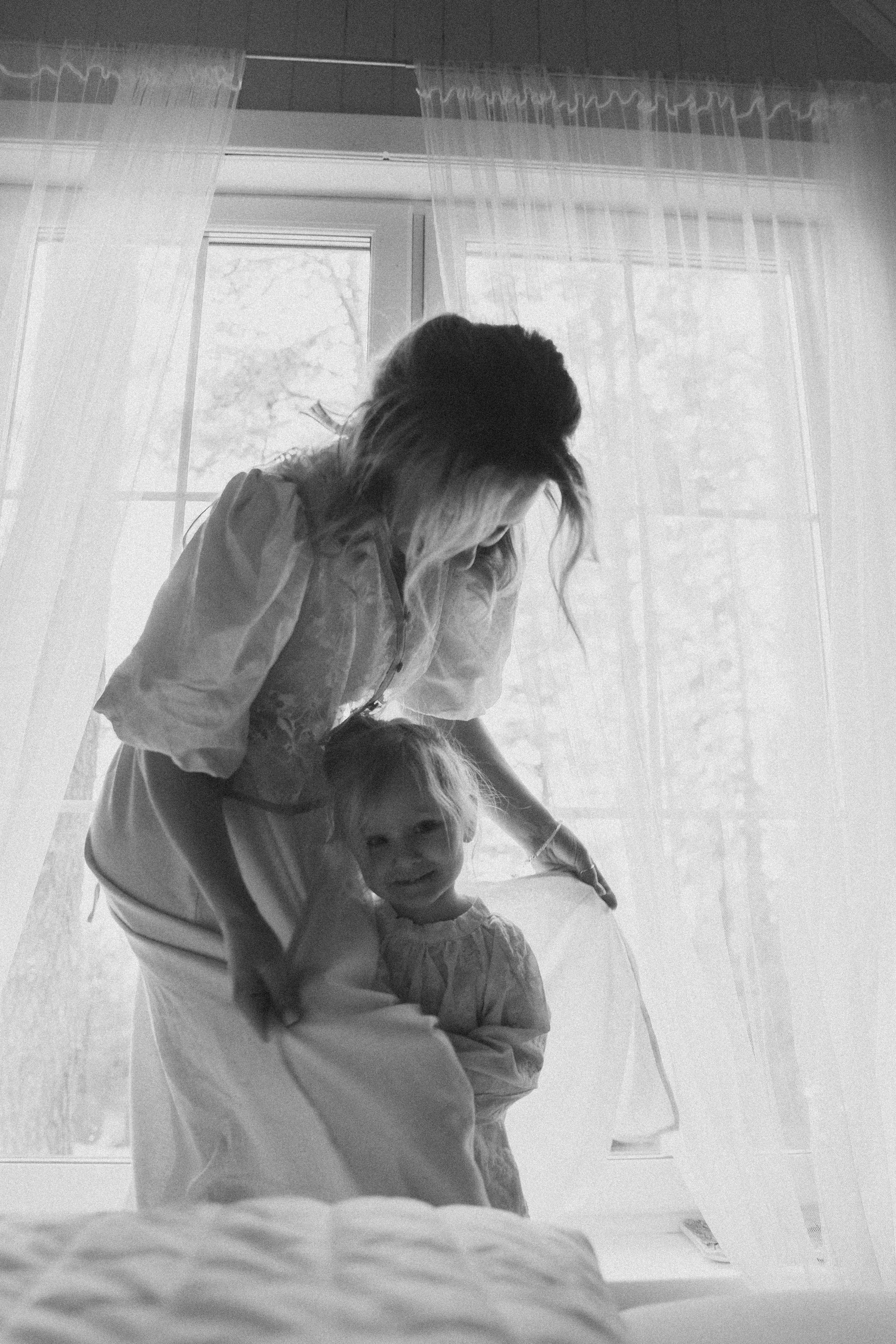 Лея и Ксения в фотодаче Ландыши. Семейный и детский фотограф в Сергиев Посаде, Хотьково Якимчук Любовь