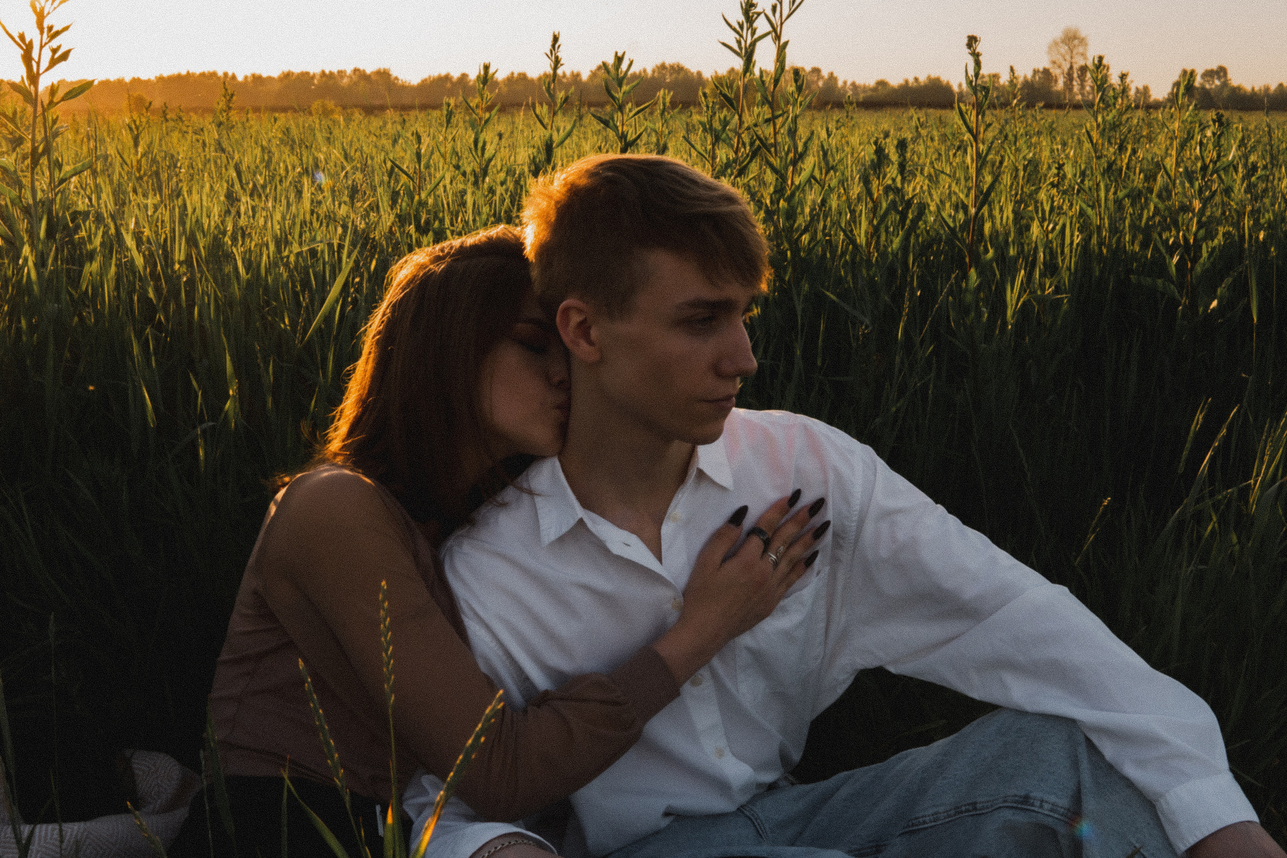 Любовь в закатном поле. love story. Свадебный и портретный фотограф в Москве, Светлана Янковая
