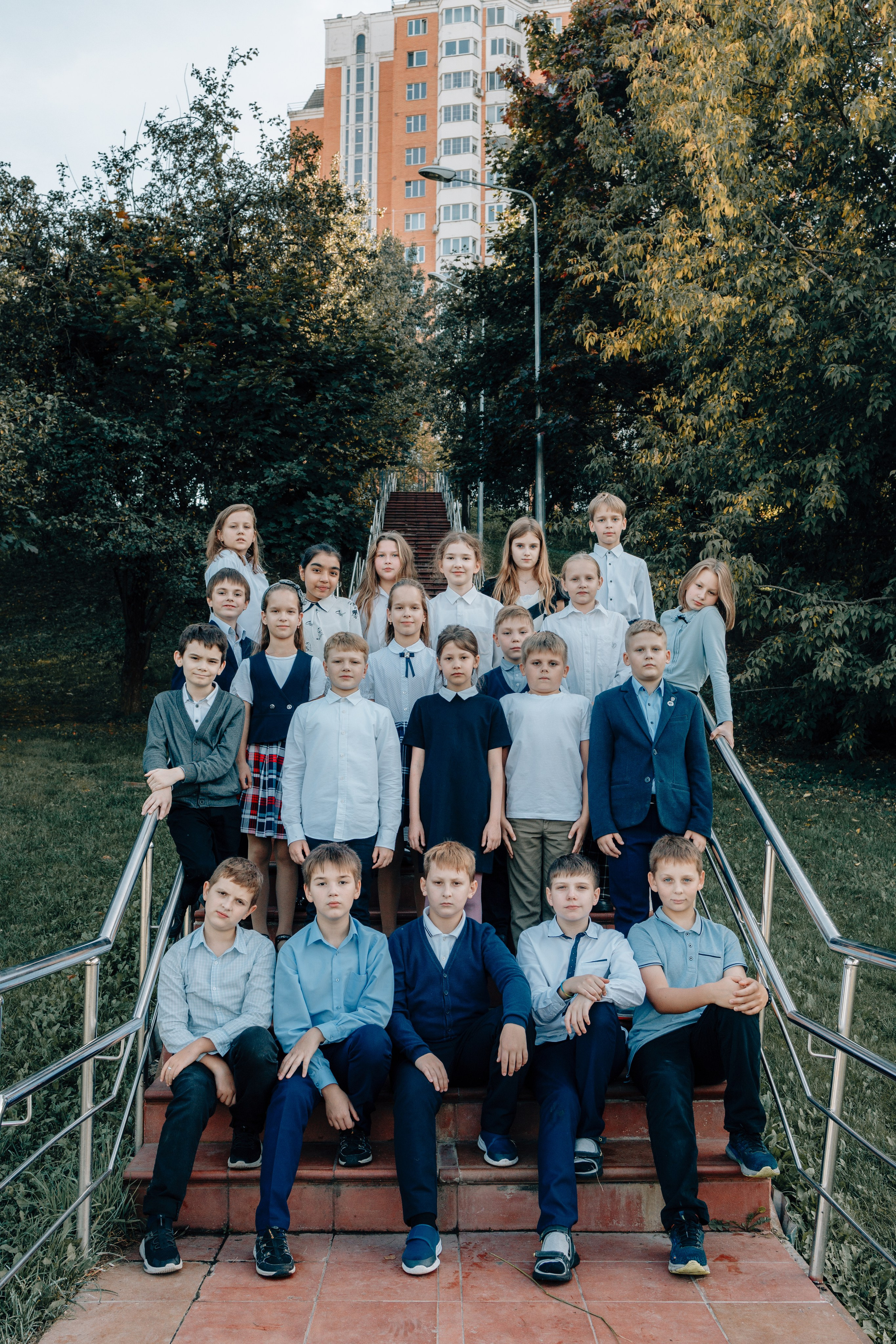 Групповые 4 класс. Свадебный фотограф в Москве Арчылан Николаев