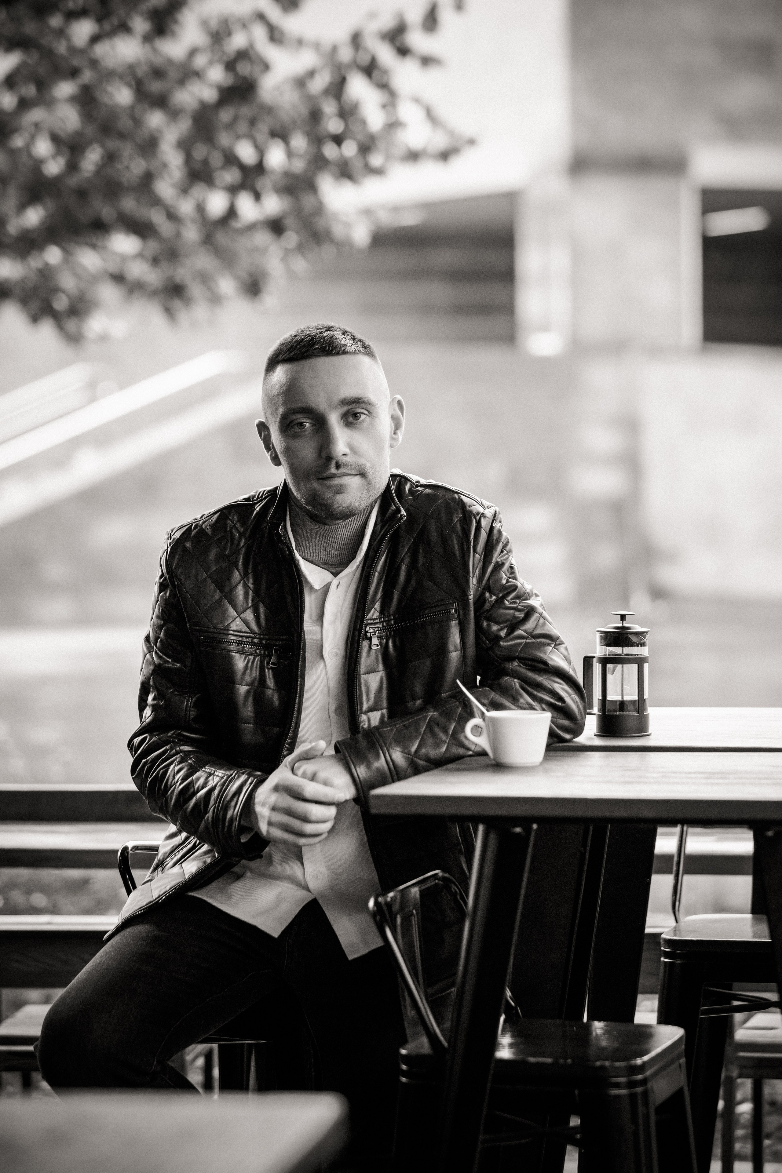 Мужская фотосессия на улице. Свадебный и семейный фотограф в Москве и Подмосковье Лариса Козлова