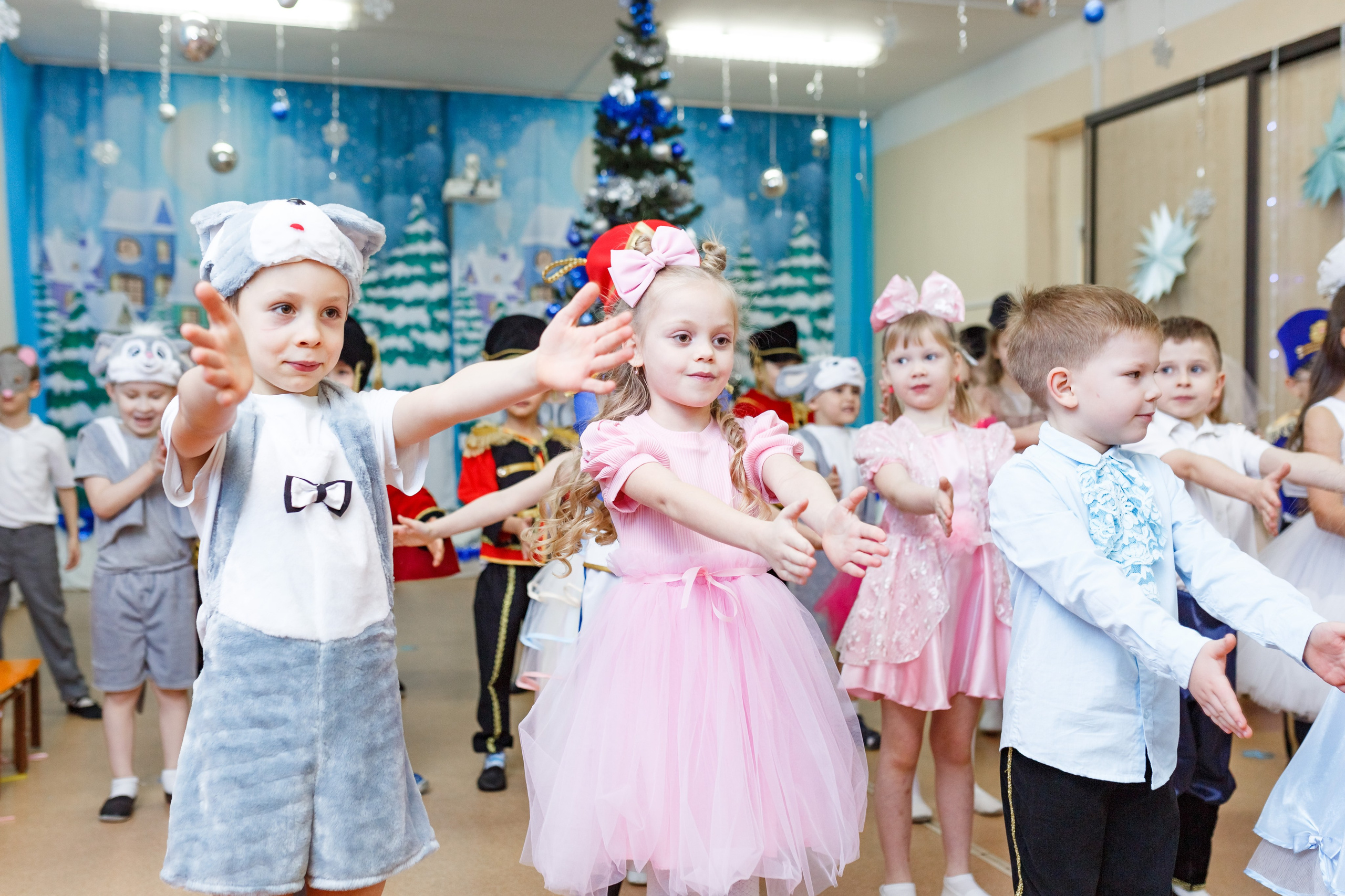 Фотограф Екатеринбург. Фотограф Верхняя Пышма. Фотограф Среднеуральск. Репортажная фотосъемка. Фотограф на утренник в Екатеринбурге.