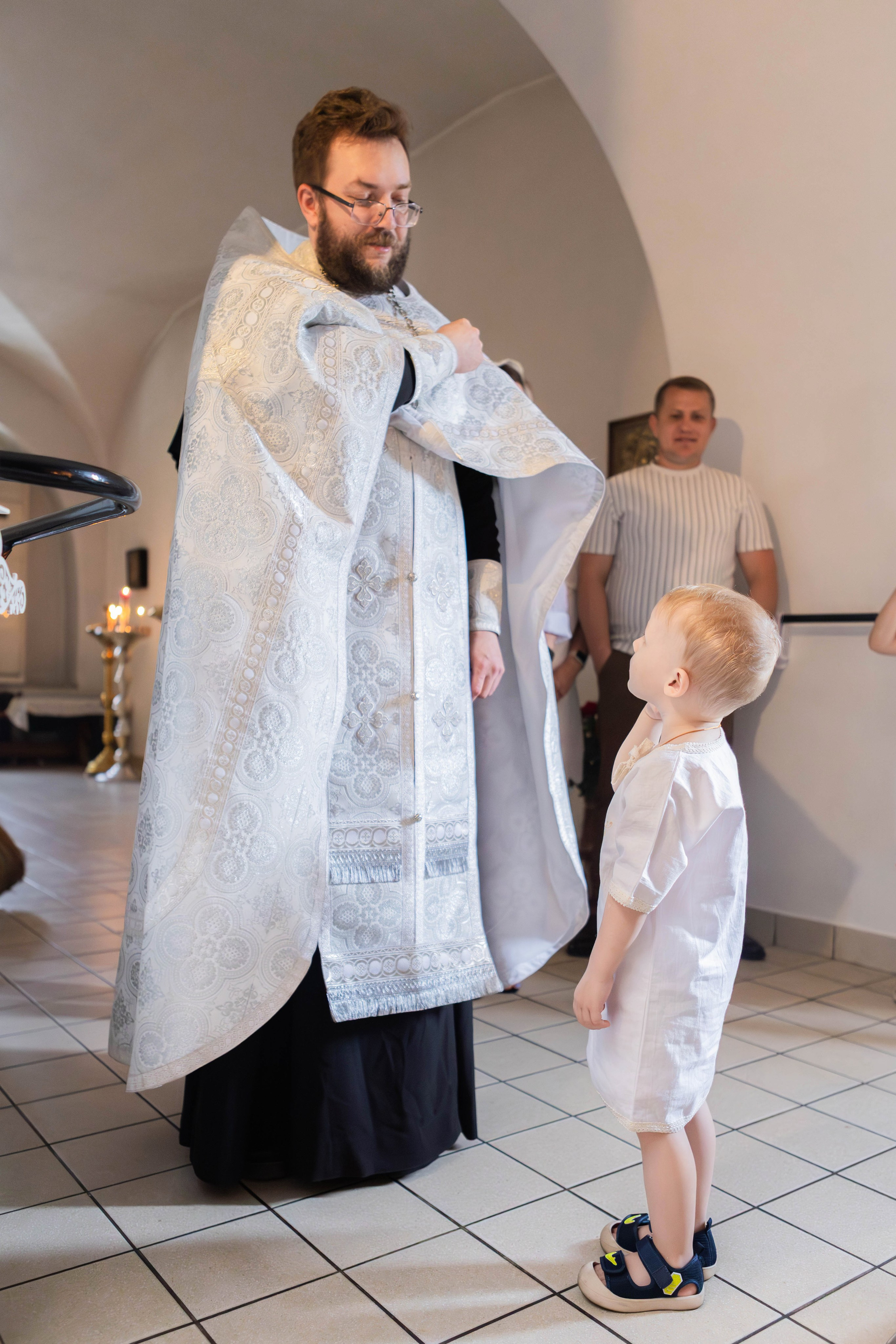 Крещение Владислава. Храм Воскресения Христова (Памирская). Свадебный семейный и детский фотограф в Краснодаре Карина Федоровская