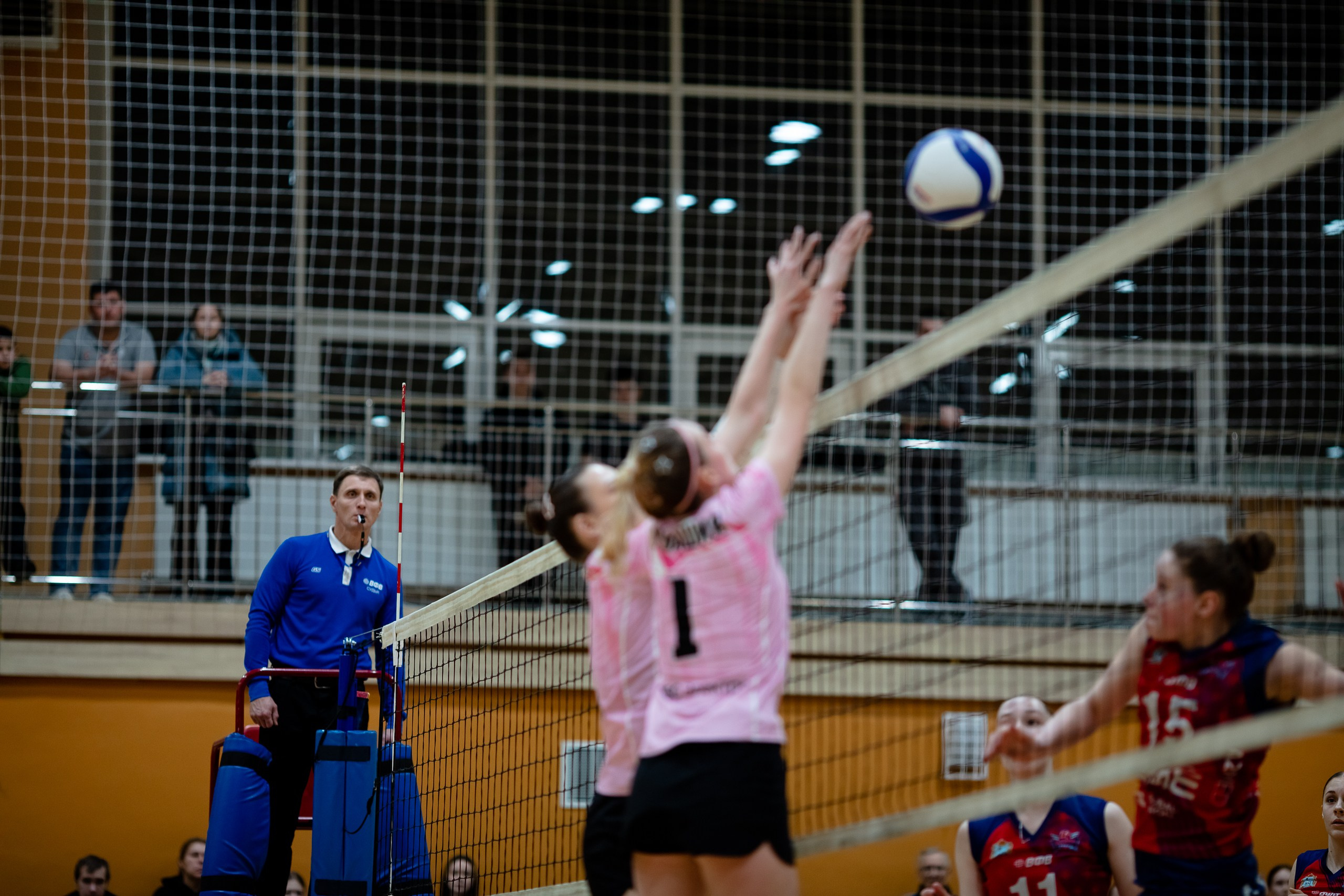 СШ11 — Искра / 2 игра. Фотография