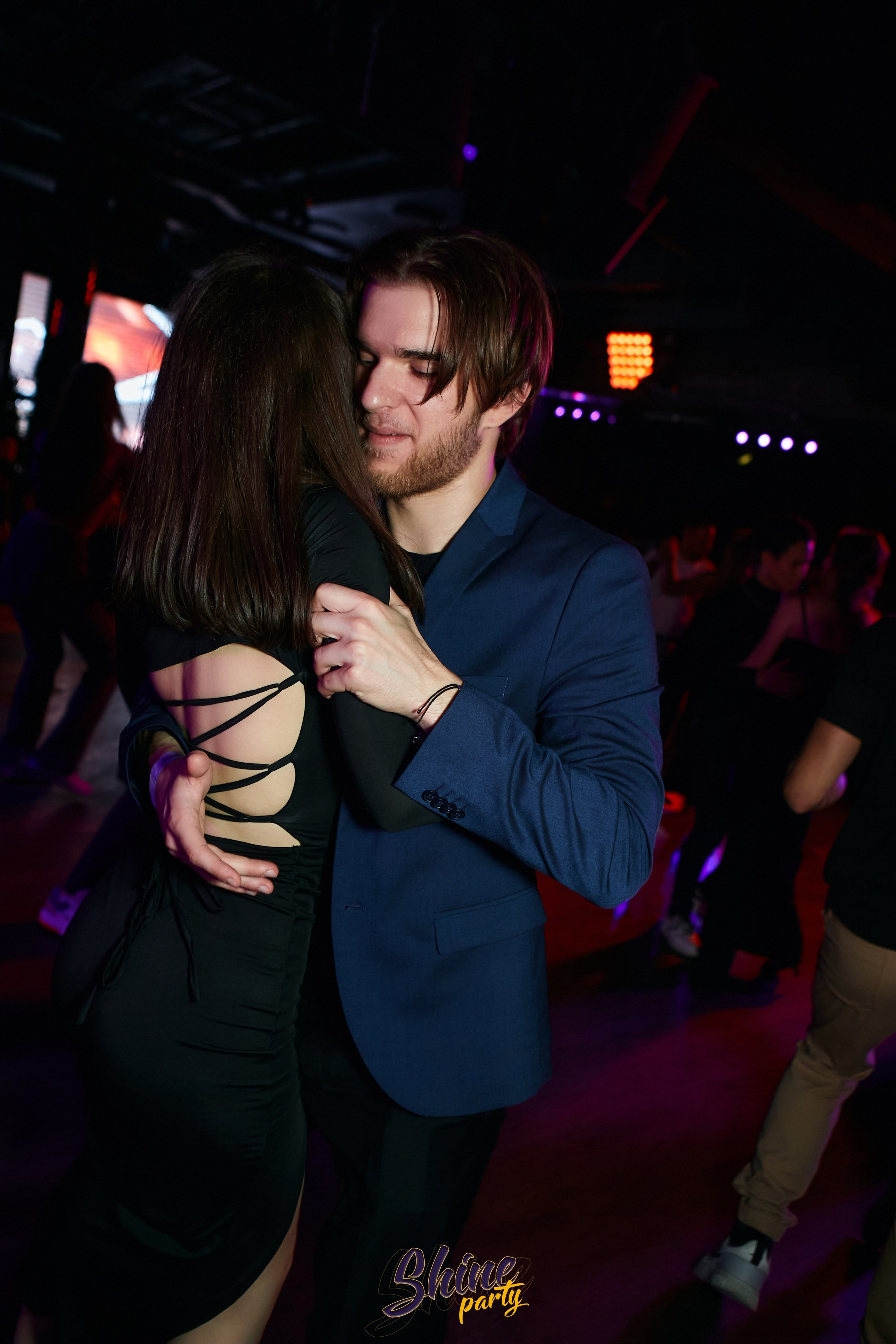 Shine party bachata. Свадебный фотограф