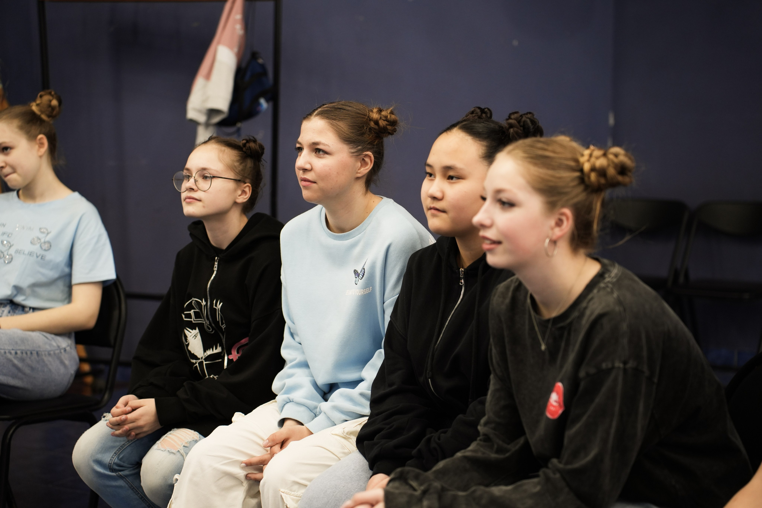 Театр. Анна Жукова — Режиссёр кино и цирка, сценарист, фотограф