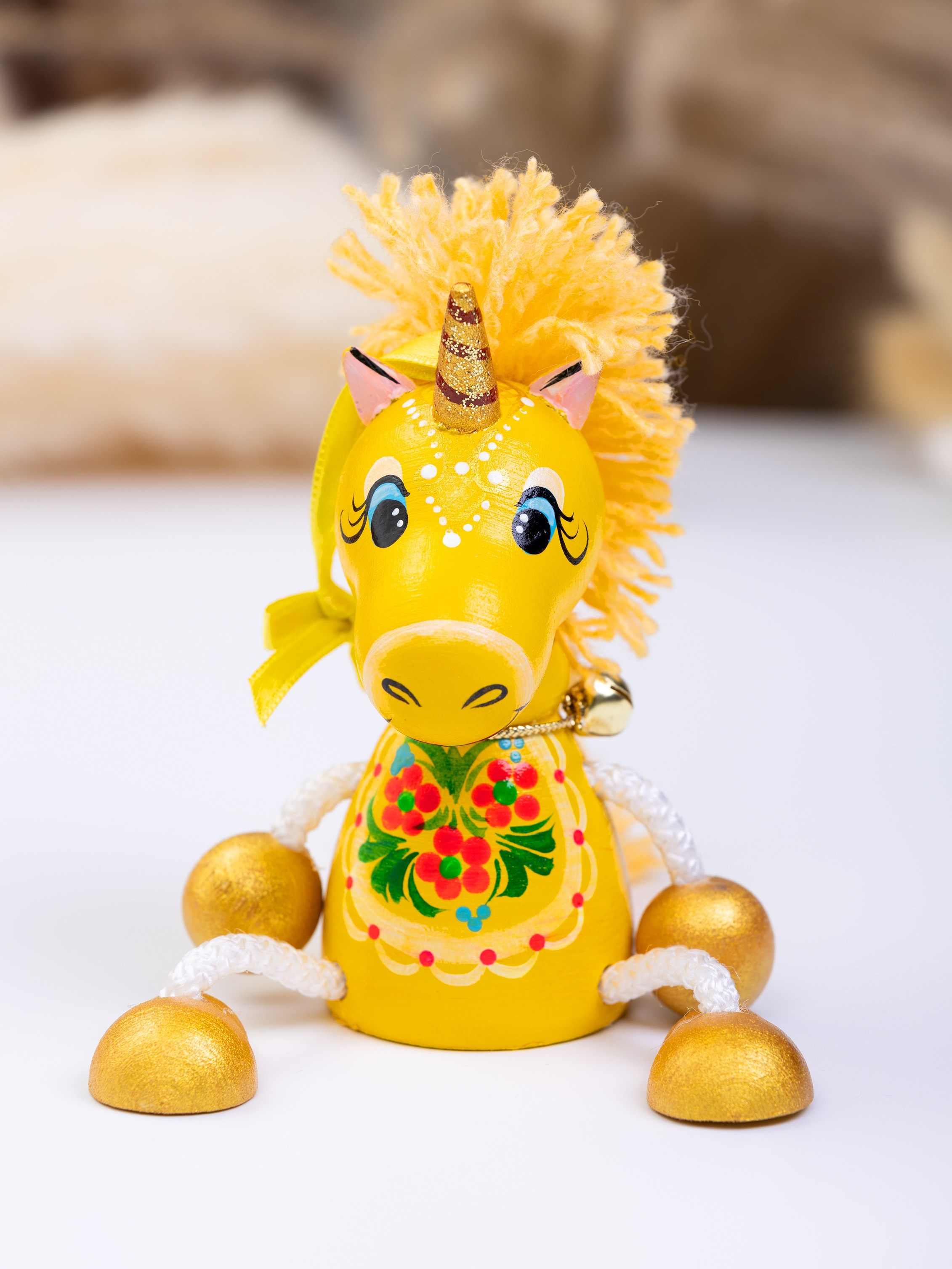 Деревянные игрушки ручной росписи. Фотостудия T-CUBE