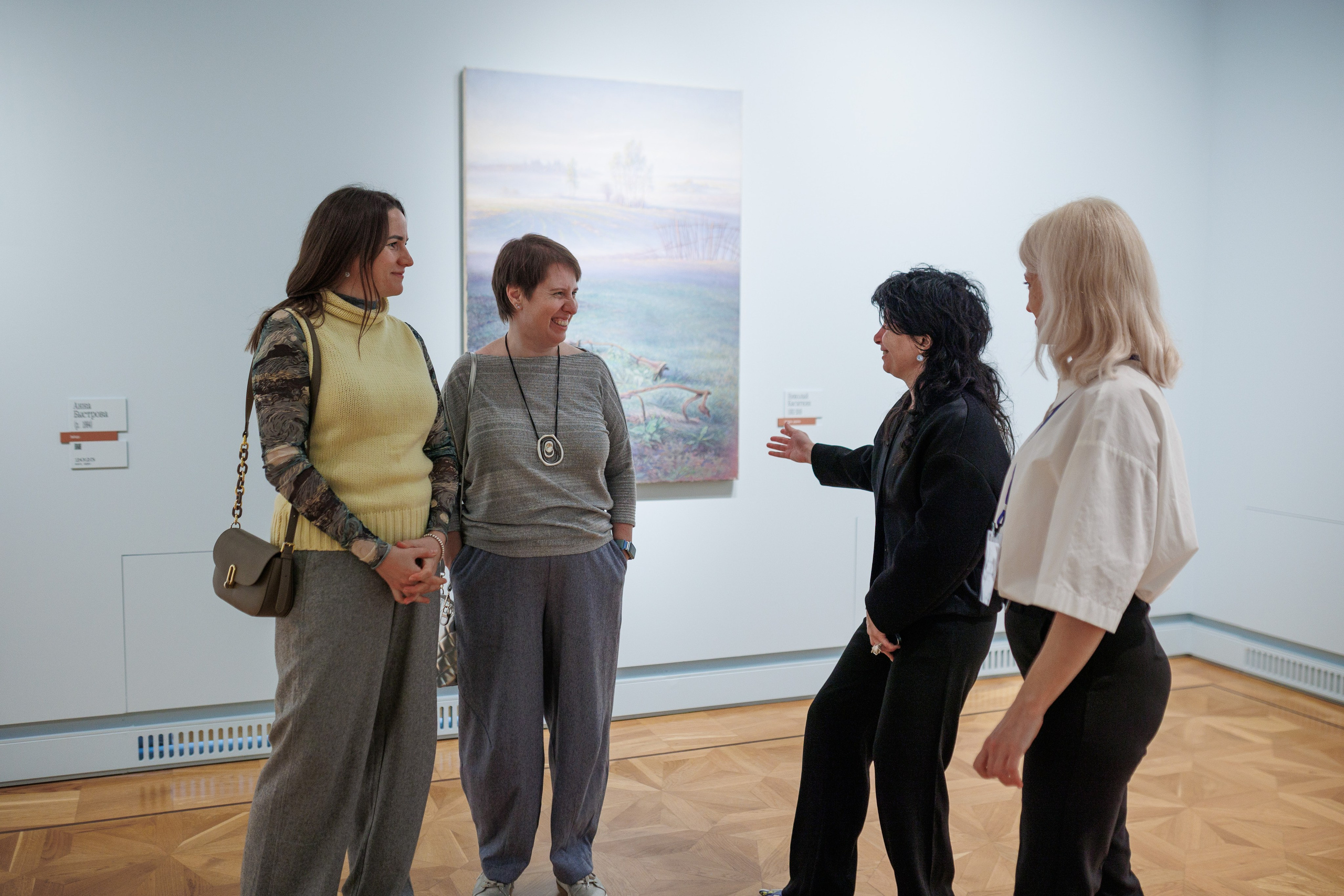 Открытие экспозиции «Путевые заметки. Привал». Фотограф городских и семейных событий Артем Карпухин