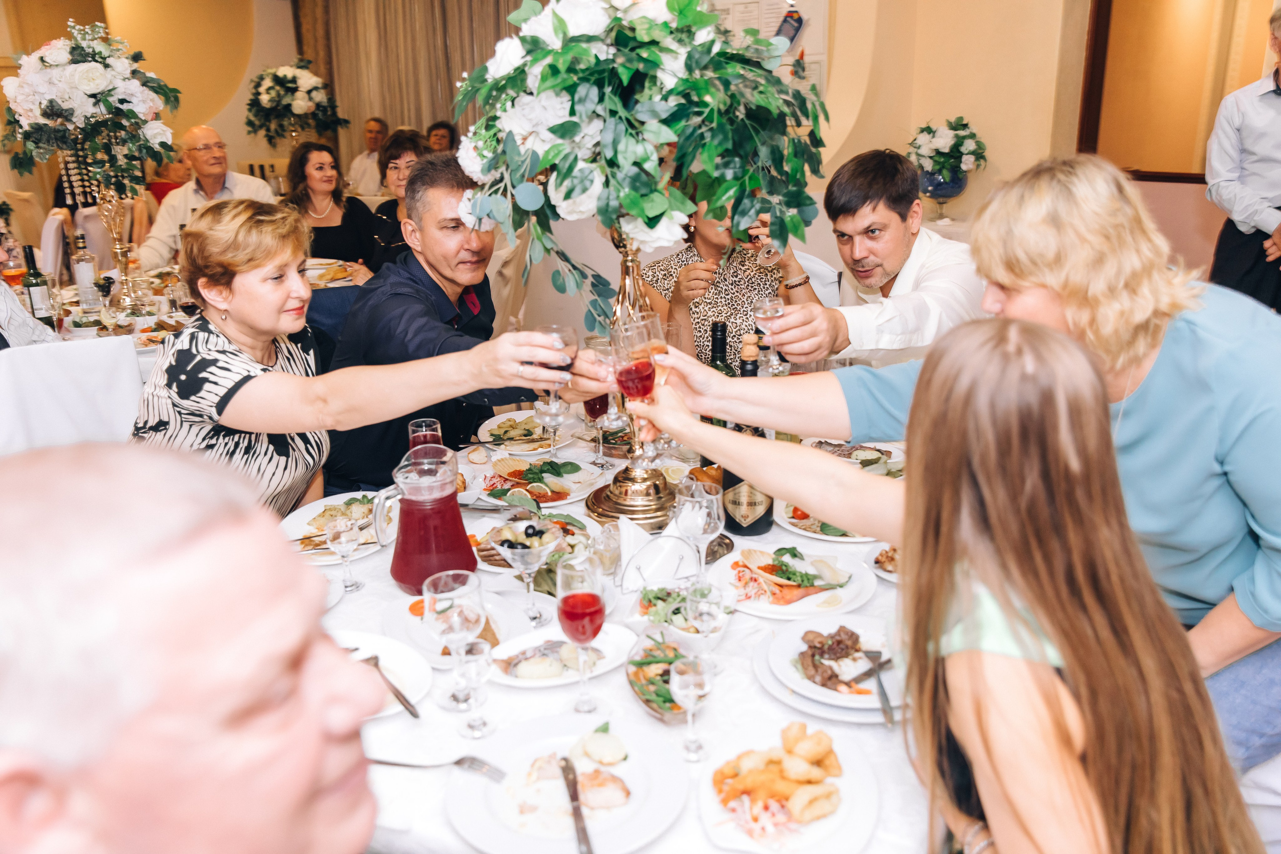 Юбилей. Ресторан Лада. Школьный и детский фотограф в Южно-Сахалинске Анастасия Лескова
