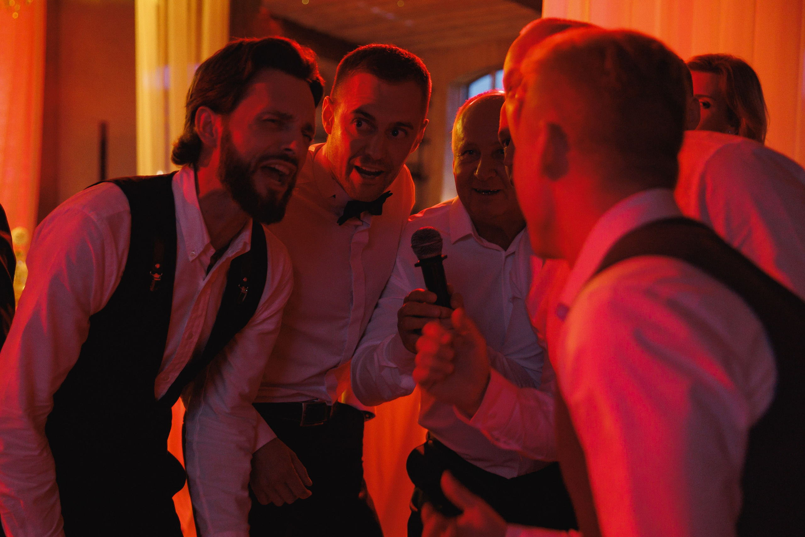 После дождя всегда будет солнце. Свадебный фотограф в Санкт-Петербурге, Москве, Европе и по всему миру