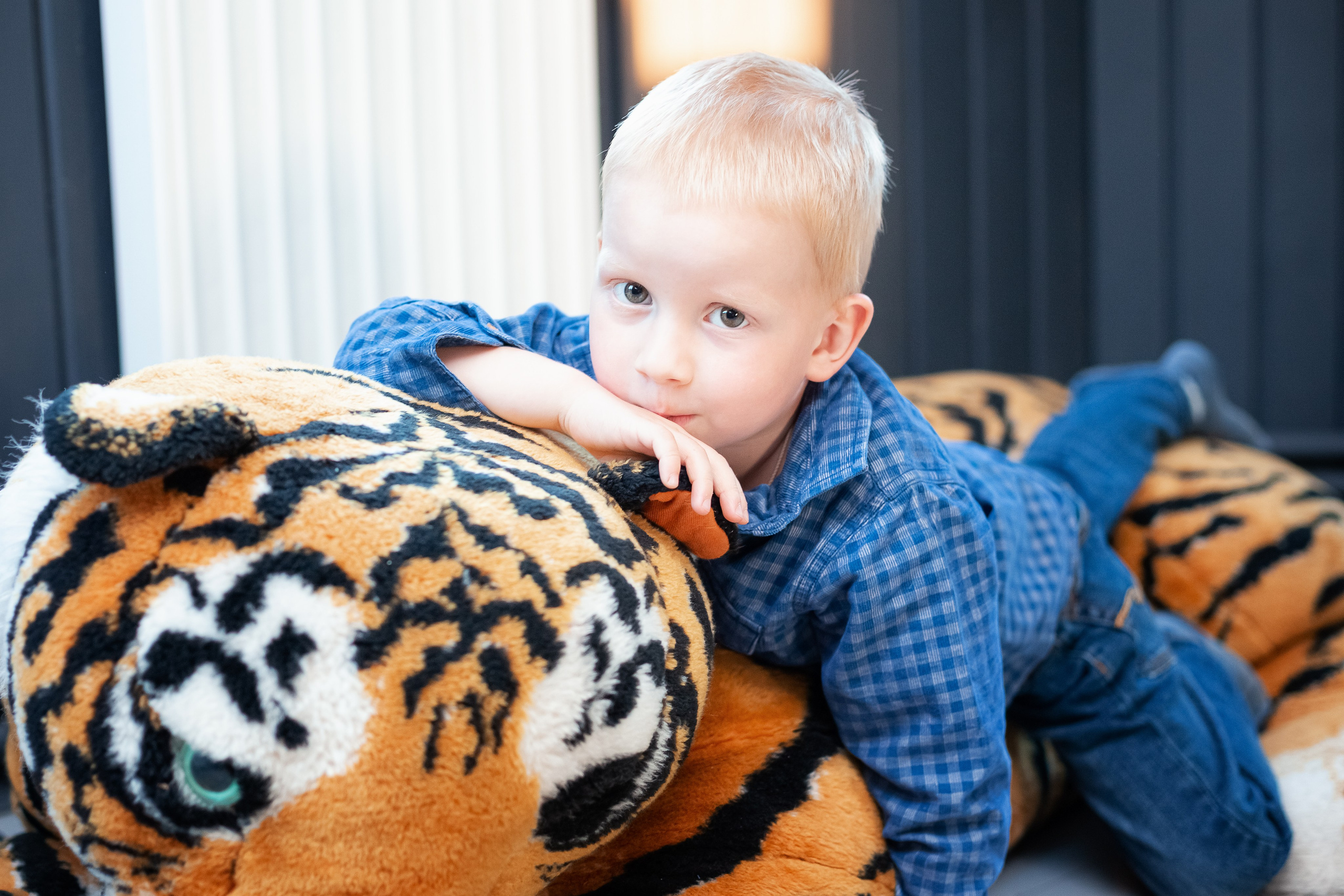 Цветущие яблони. Олеся, Юра и Федя. Семейный и детский фотограф Комина Елена, Власиха, Одинцово
