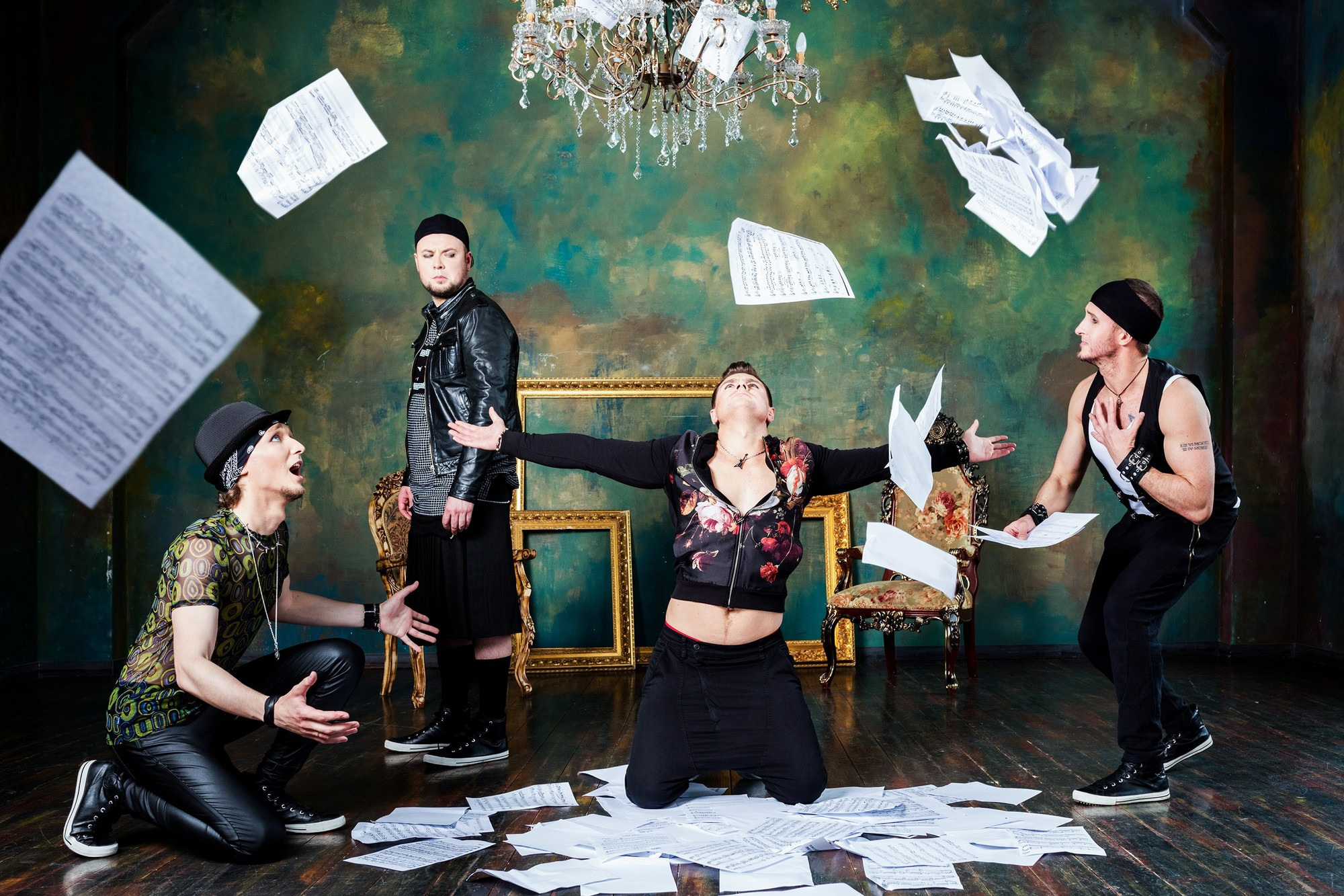 Кавер-группа House For Barbies